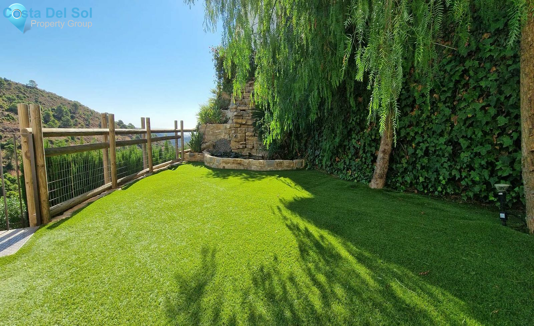 Detached Villa in Benahavís-1443811