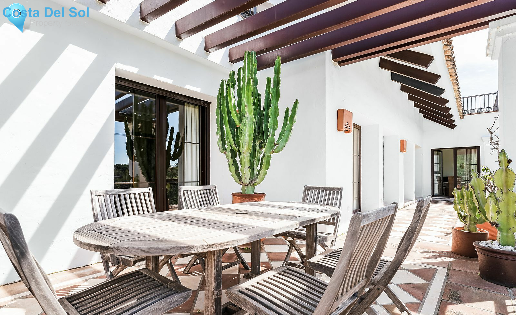 Detached Villa in Benahavís-1481670