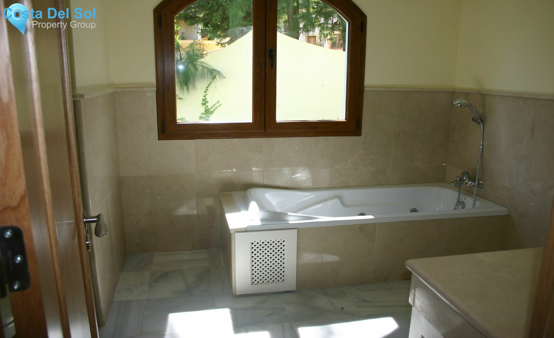 Detached Villa in Benahavís-1483215