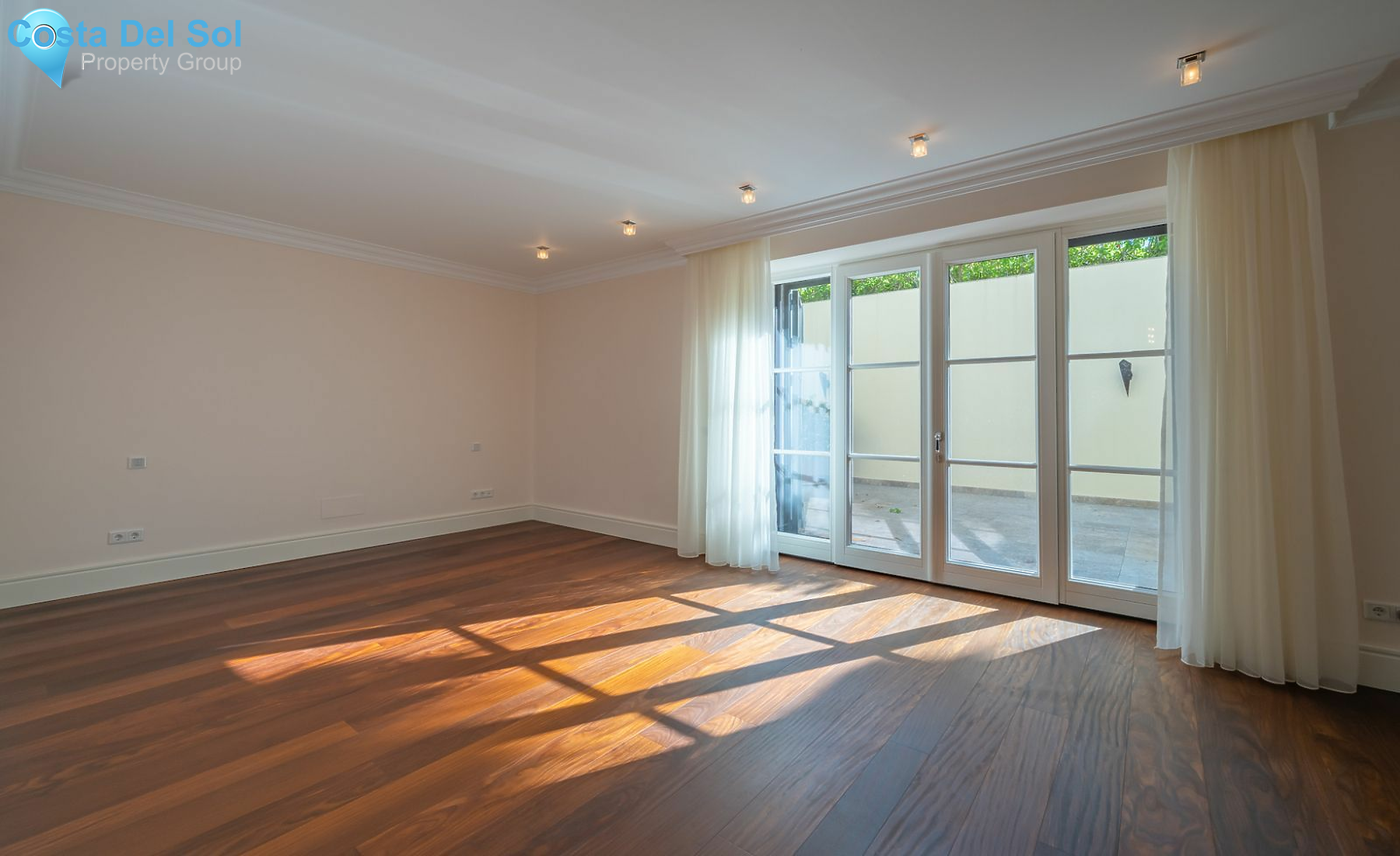Detached Villa in Benahavís-1494455