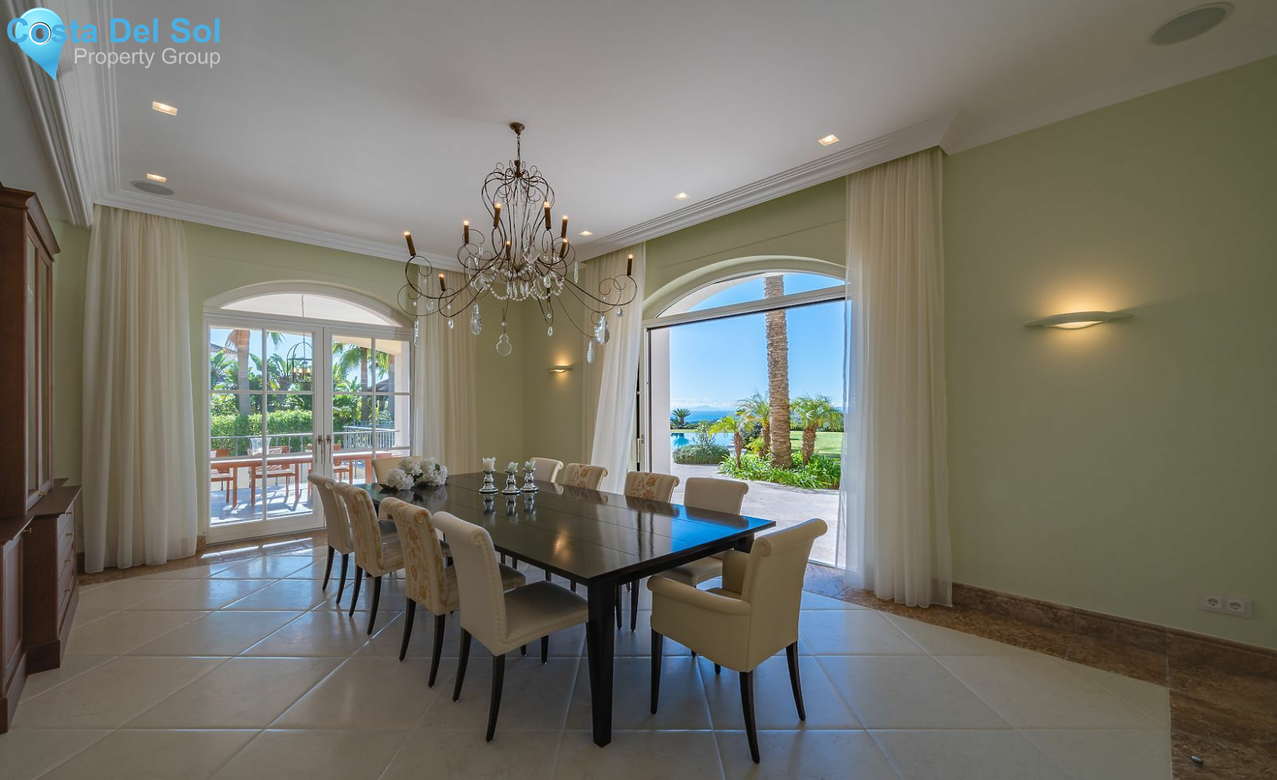 Detached Villa in Benahavís-1494443