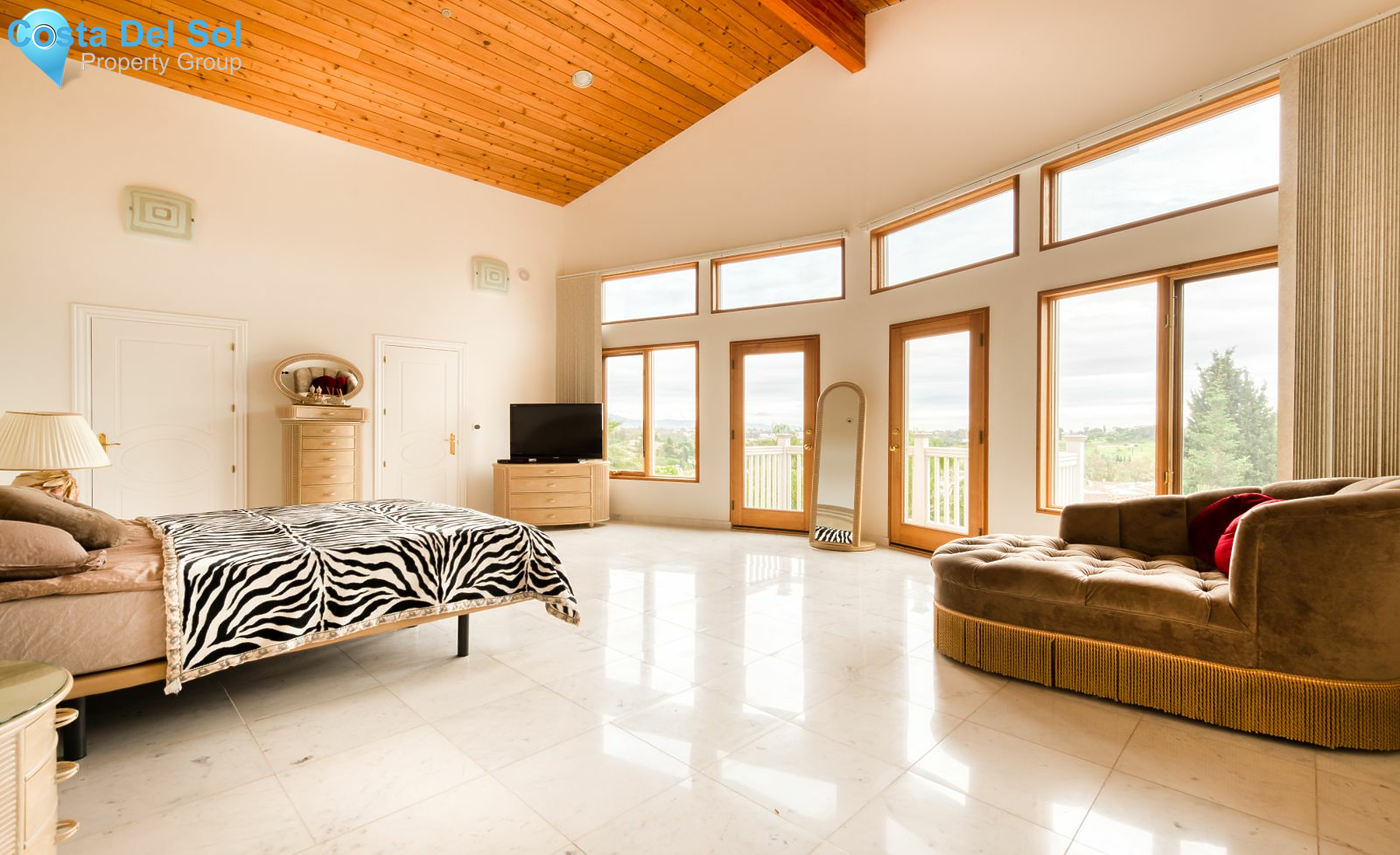 Detached Villa in Benahavís-1530992