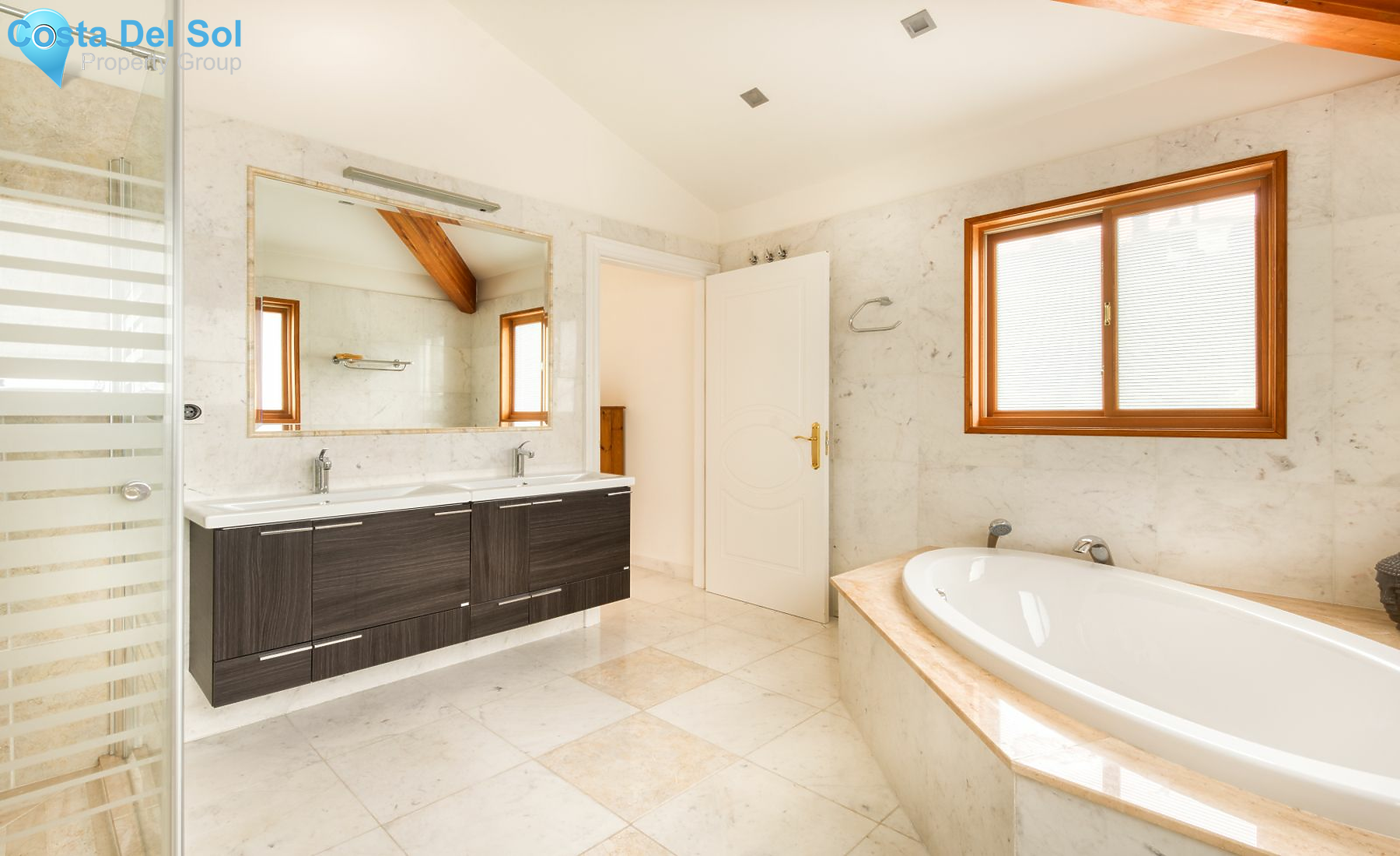 Detached Villa in Benahavís-1530993