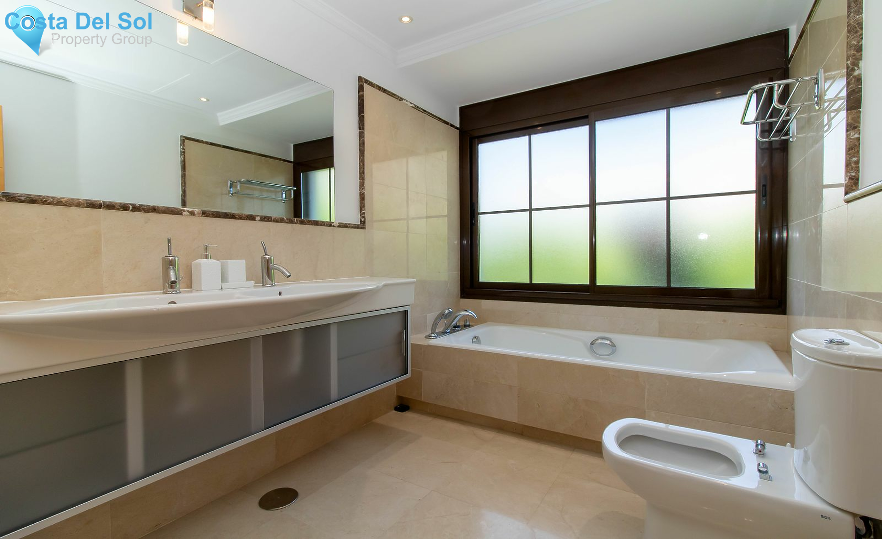 Detached Villa in Benahavís-1546362