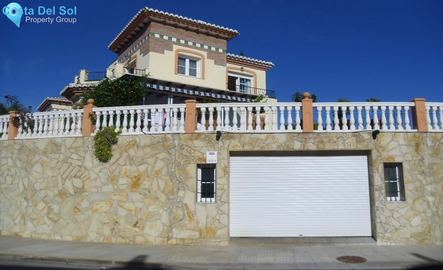 Detached Villa in Benajarafe-1233468