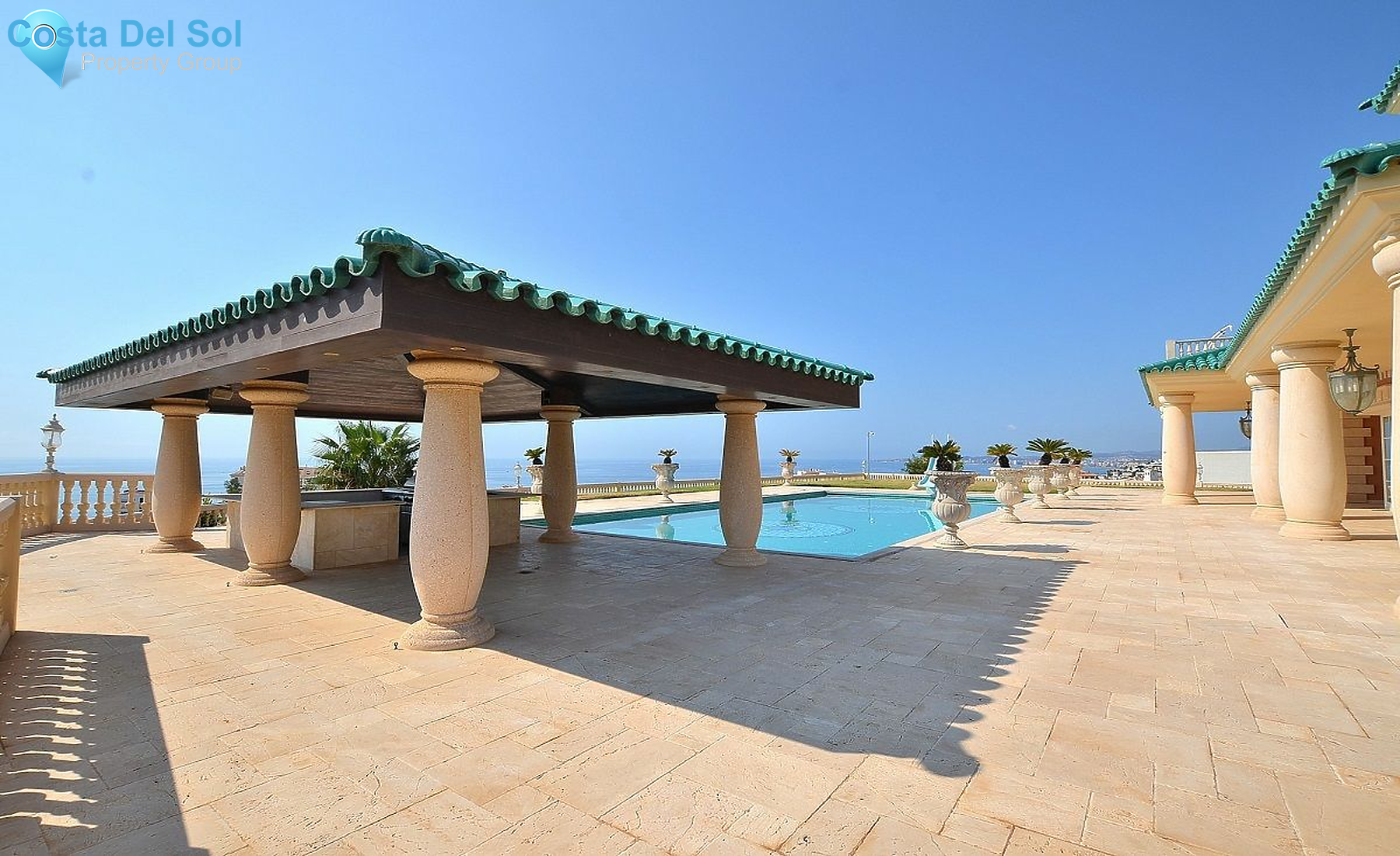 Detached Villa in Benalmadena Costa-1143747
