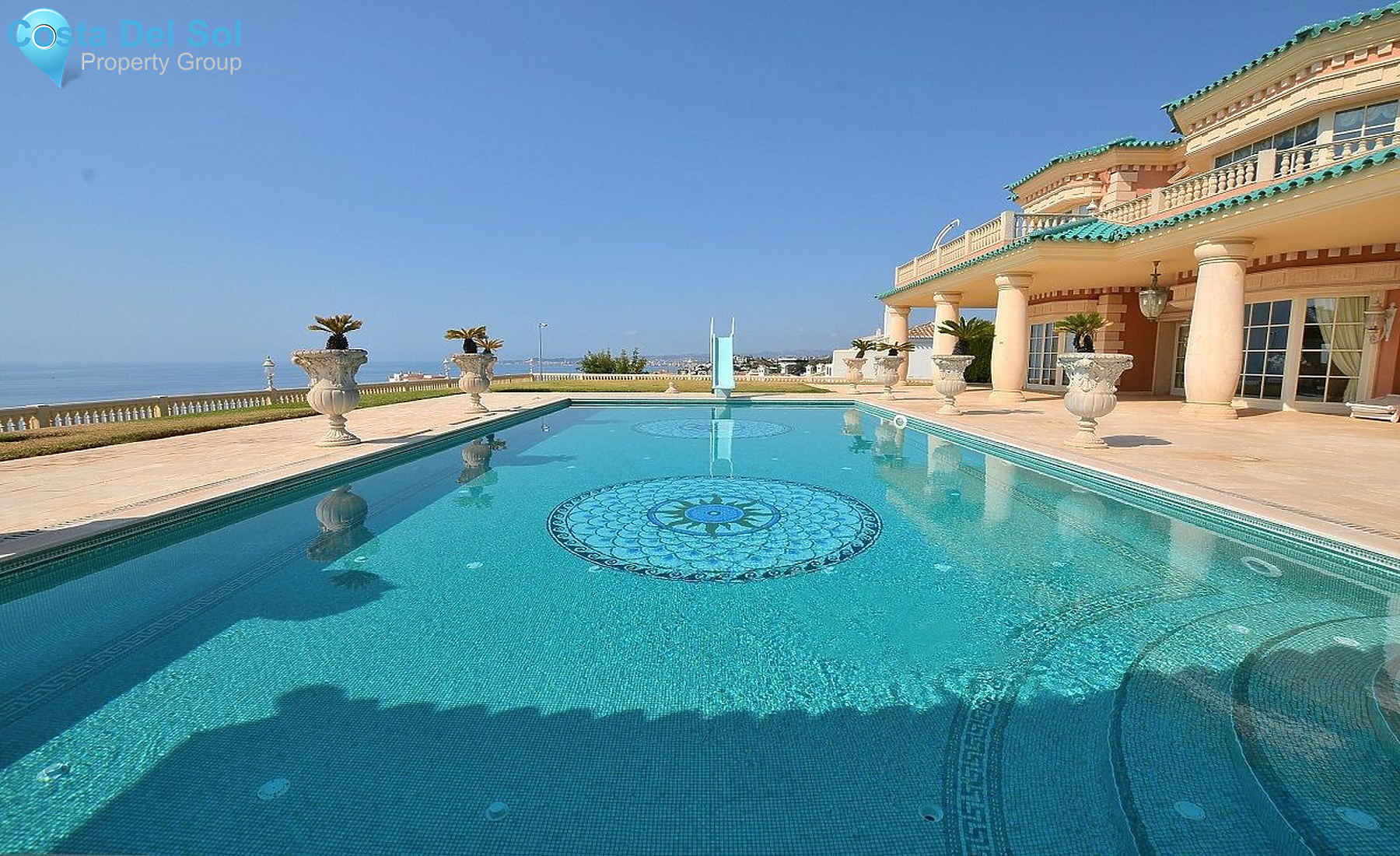 Detached Villa in Benalmadena Costa-1143732