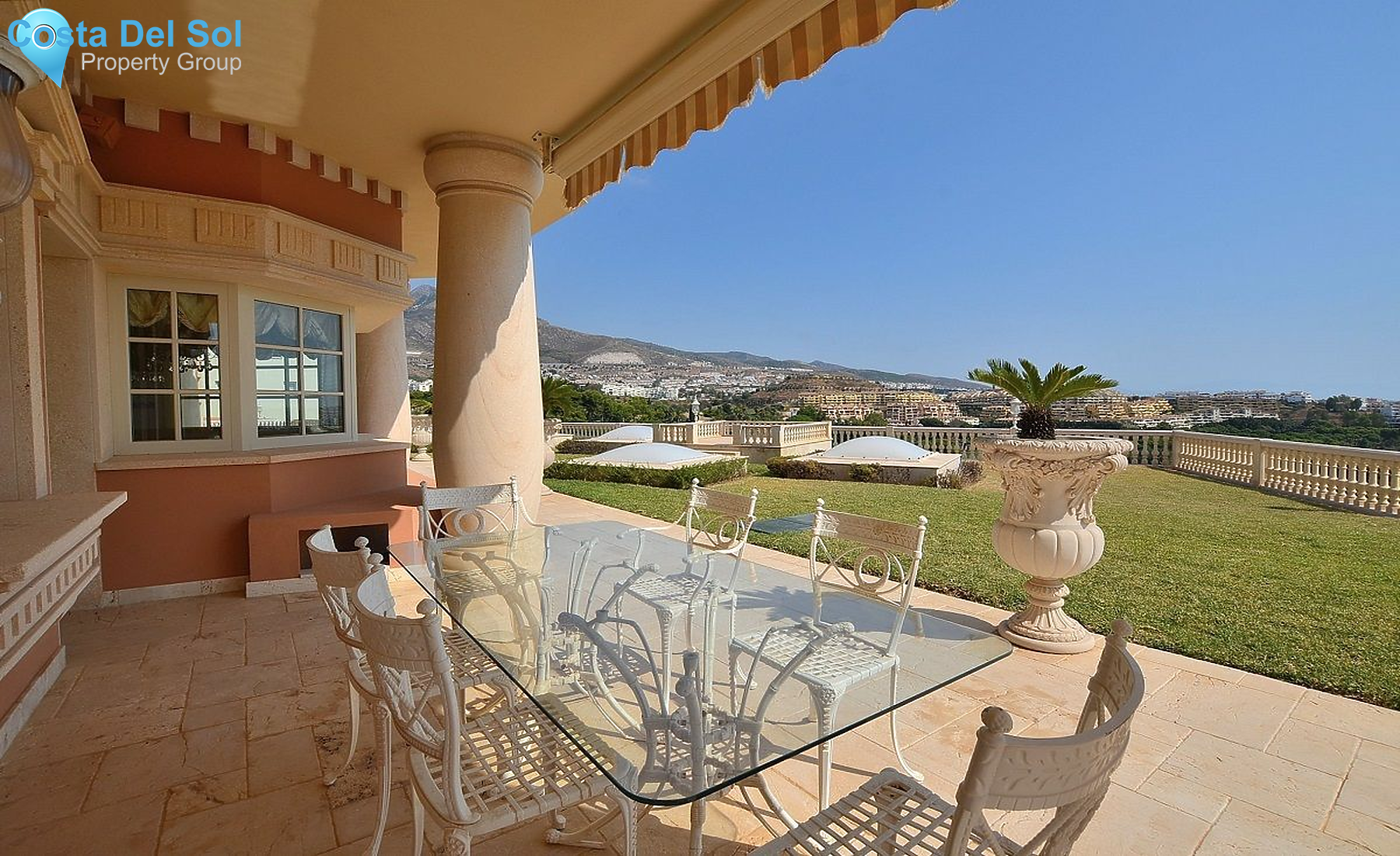 Detached Villa in Benalmadena Costa-1143735