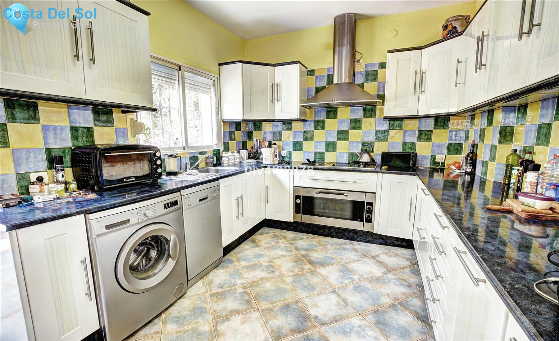 Detached Villa in Benalmadena Costa-1203117