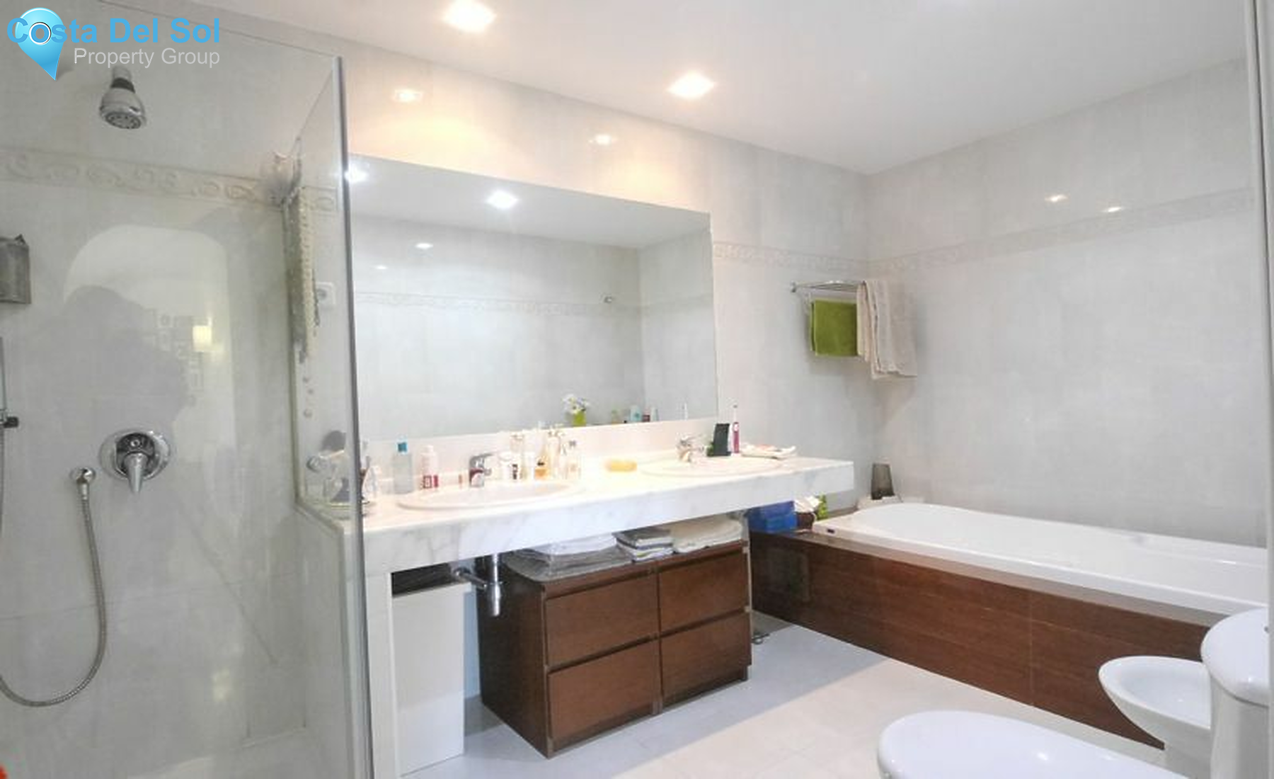 Detached Villa in Benalmadena Costa-1210735
