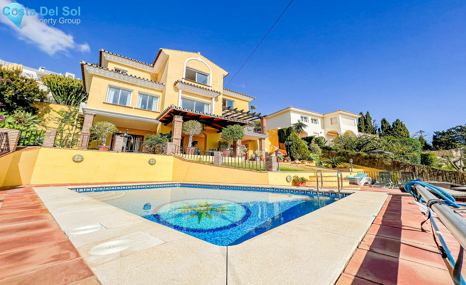 Detached Villa in Benalmadena