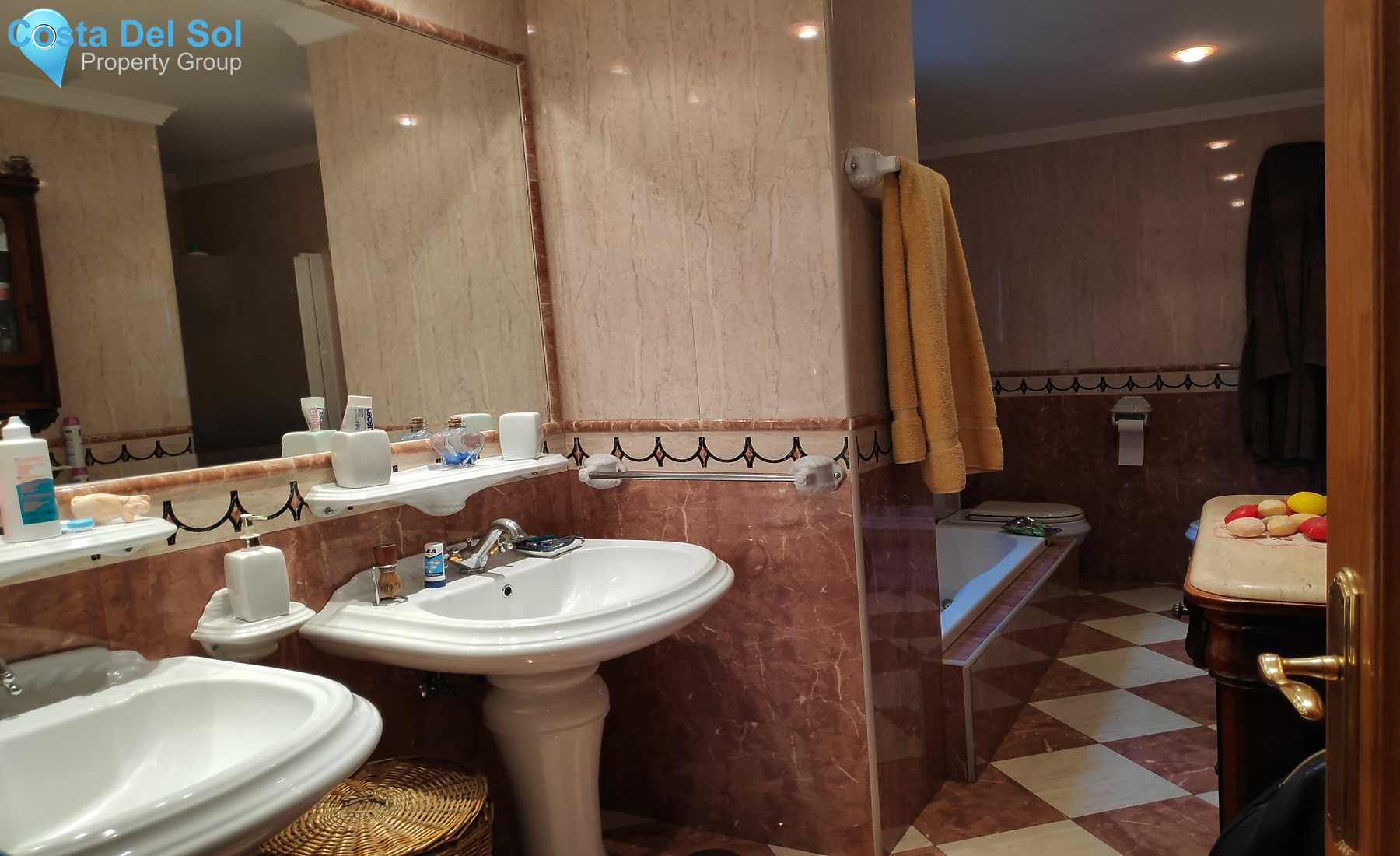 Detached Villa in Benalmadena-1217180