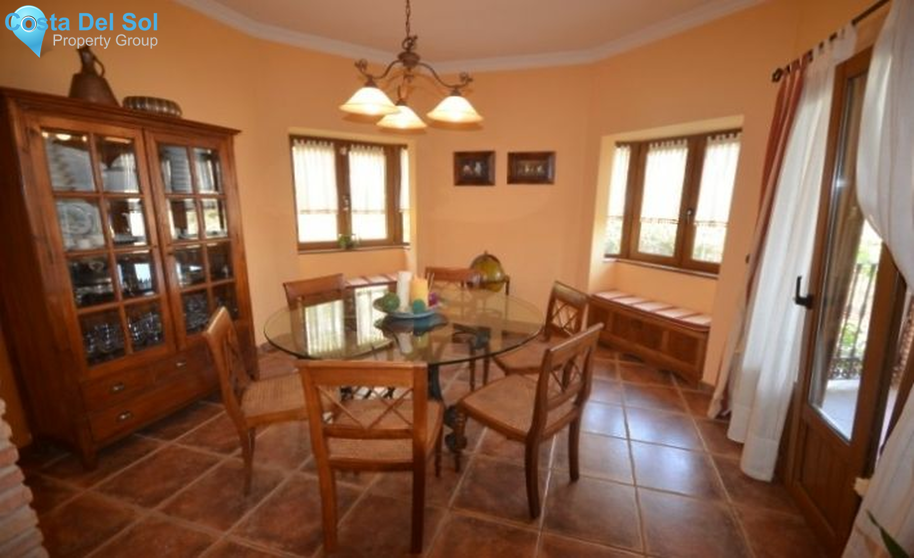 Detached Villa in Benalmadena Pueblo-1127692