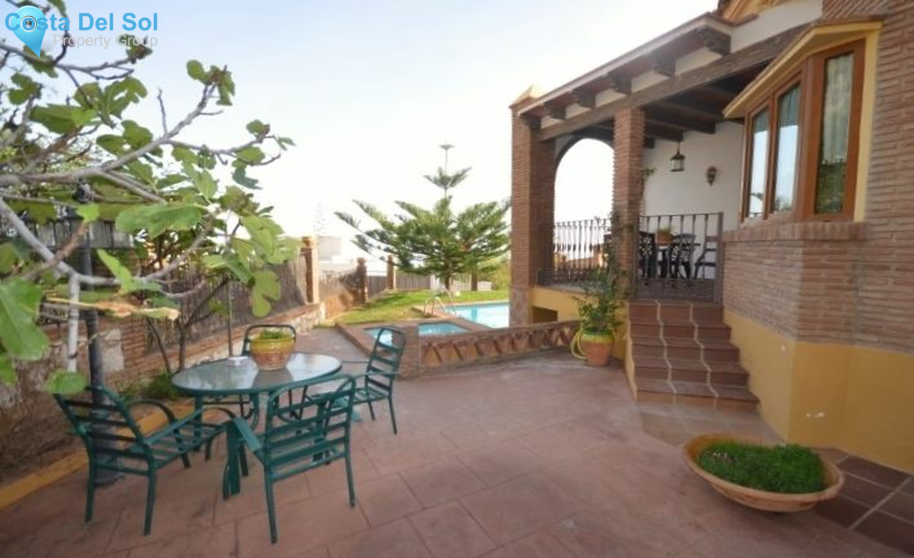 Detached Villa in Benalmadena Pueblo-1127694
