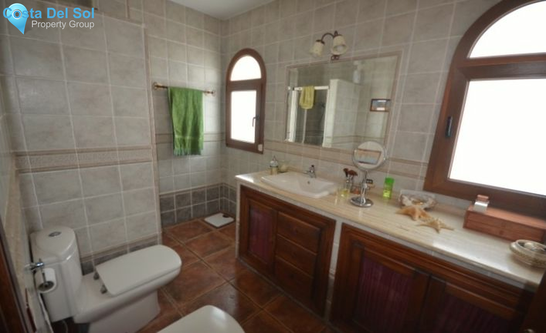 Detached Villa in Benalmadena Pueblo-1127701