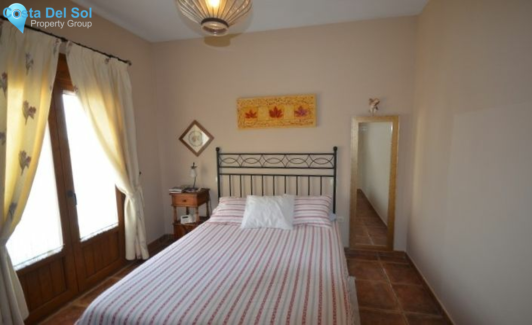 Detached Villa in Benalmadena Pueblo-1127685