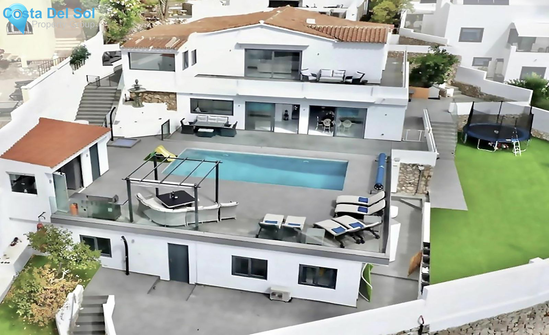 Detached Villa in Benalmadena Pueblo-1550454