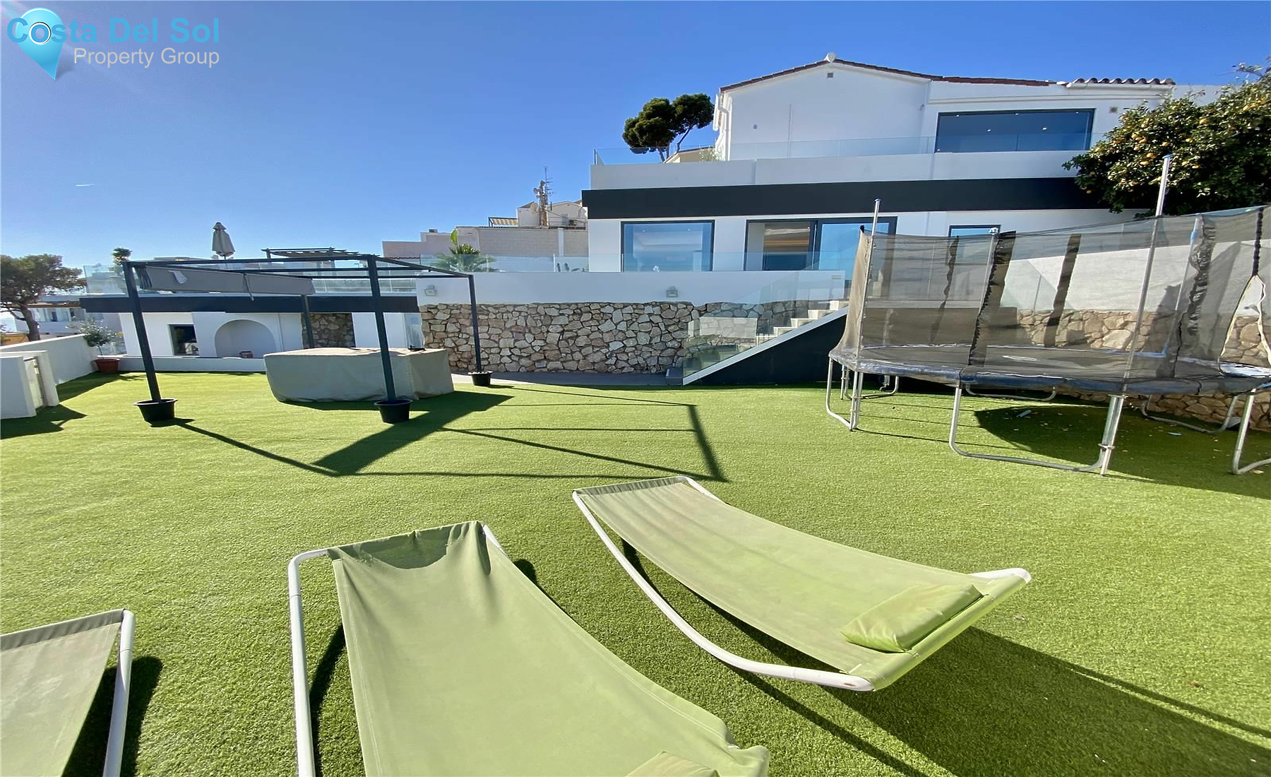 Detached Villa in Benalmadena Pueblo-1550455