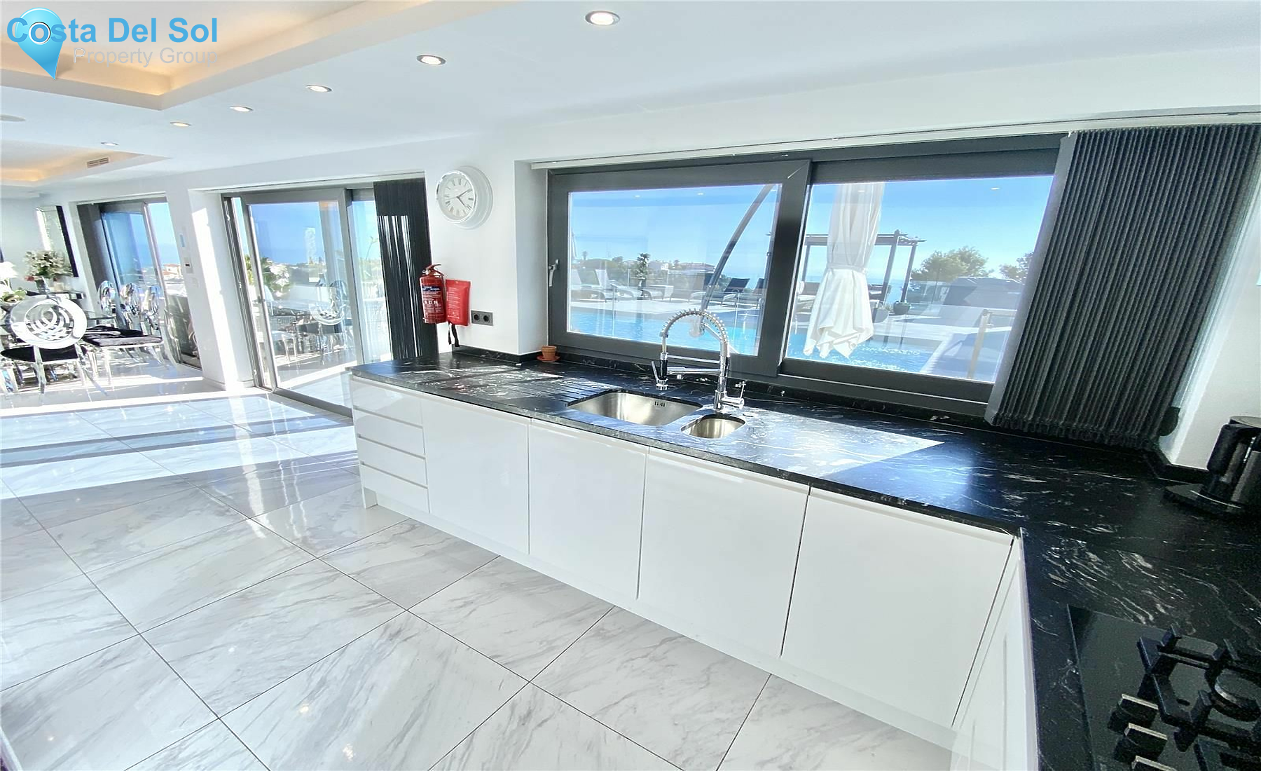 Detached Villa in Benalmadena Pueblo-1550461
