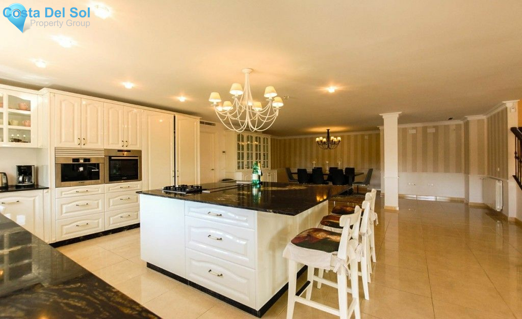 Detached Villa in Benalmadena-1216972