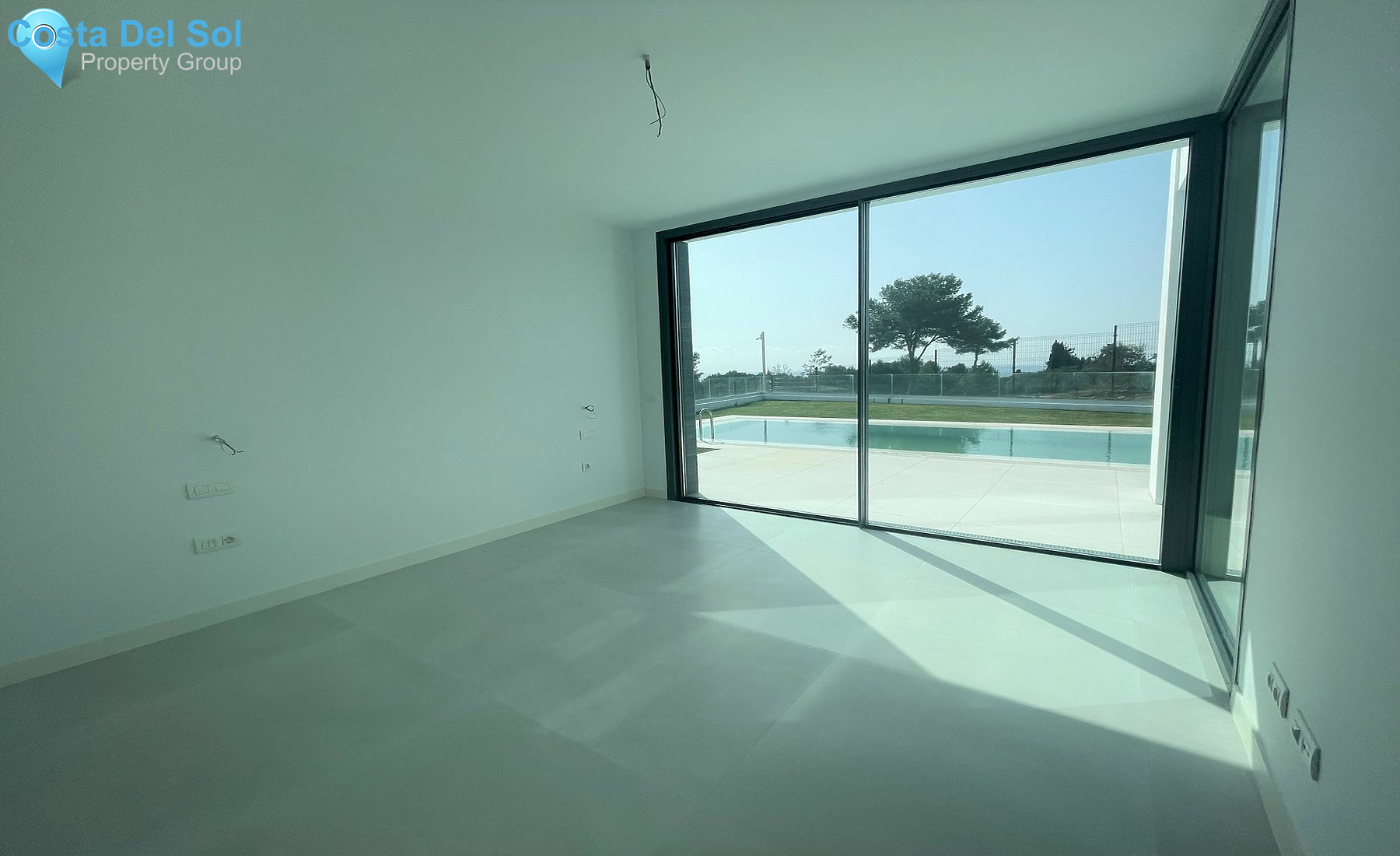 Detached Villa in Cabopino-1142065