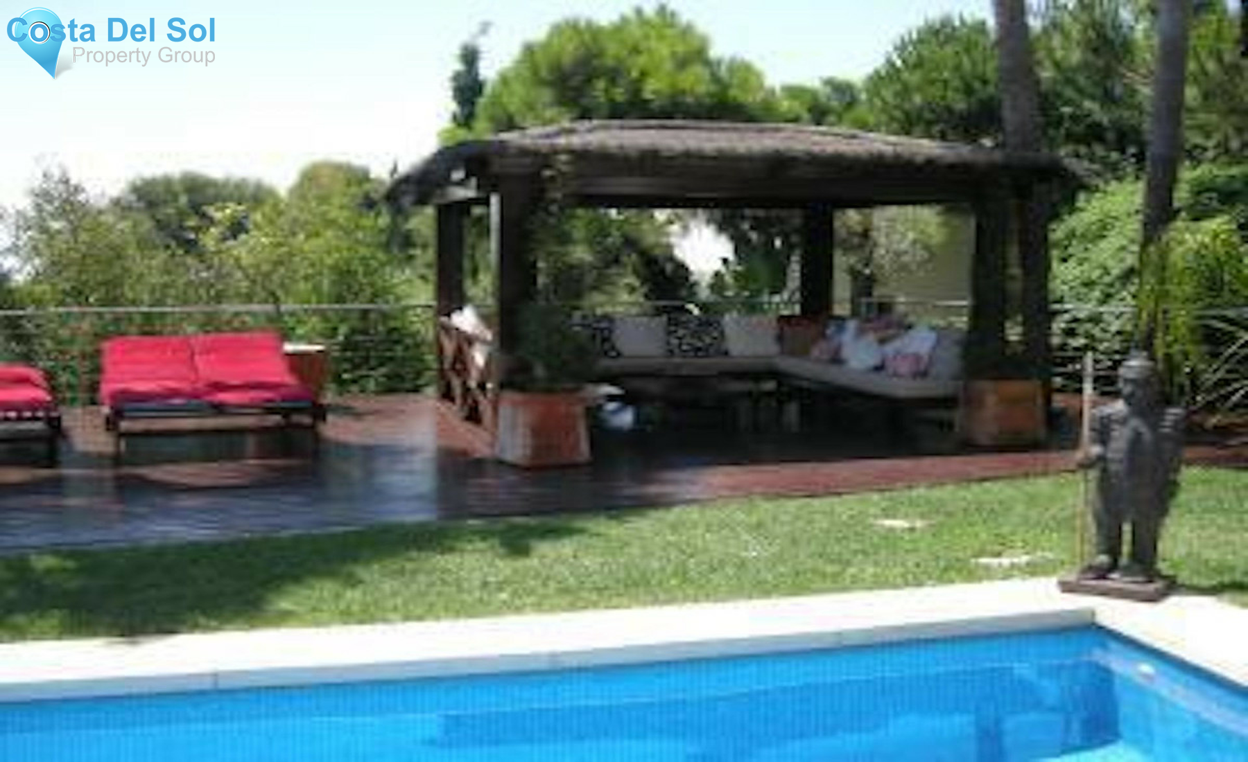 Detached Villa in Calahonda-689717