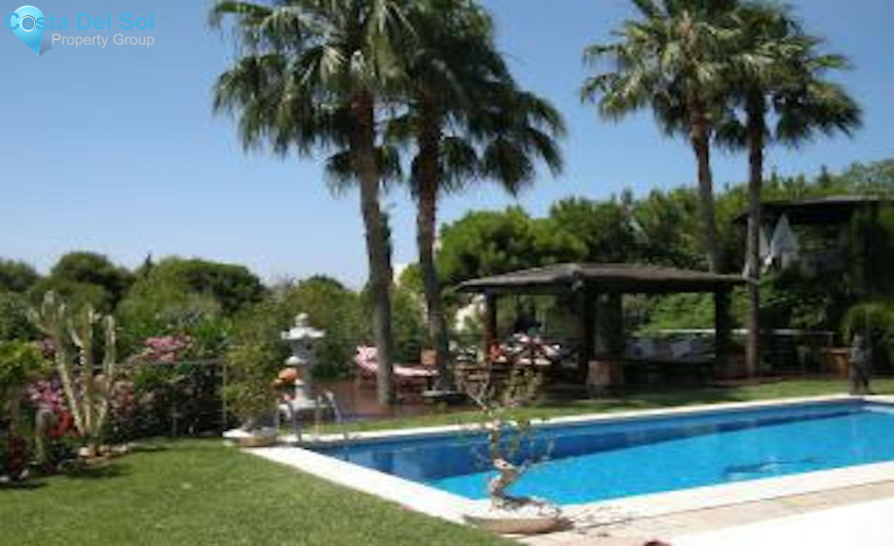 Detached Villa in Calahonda-689720