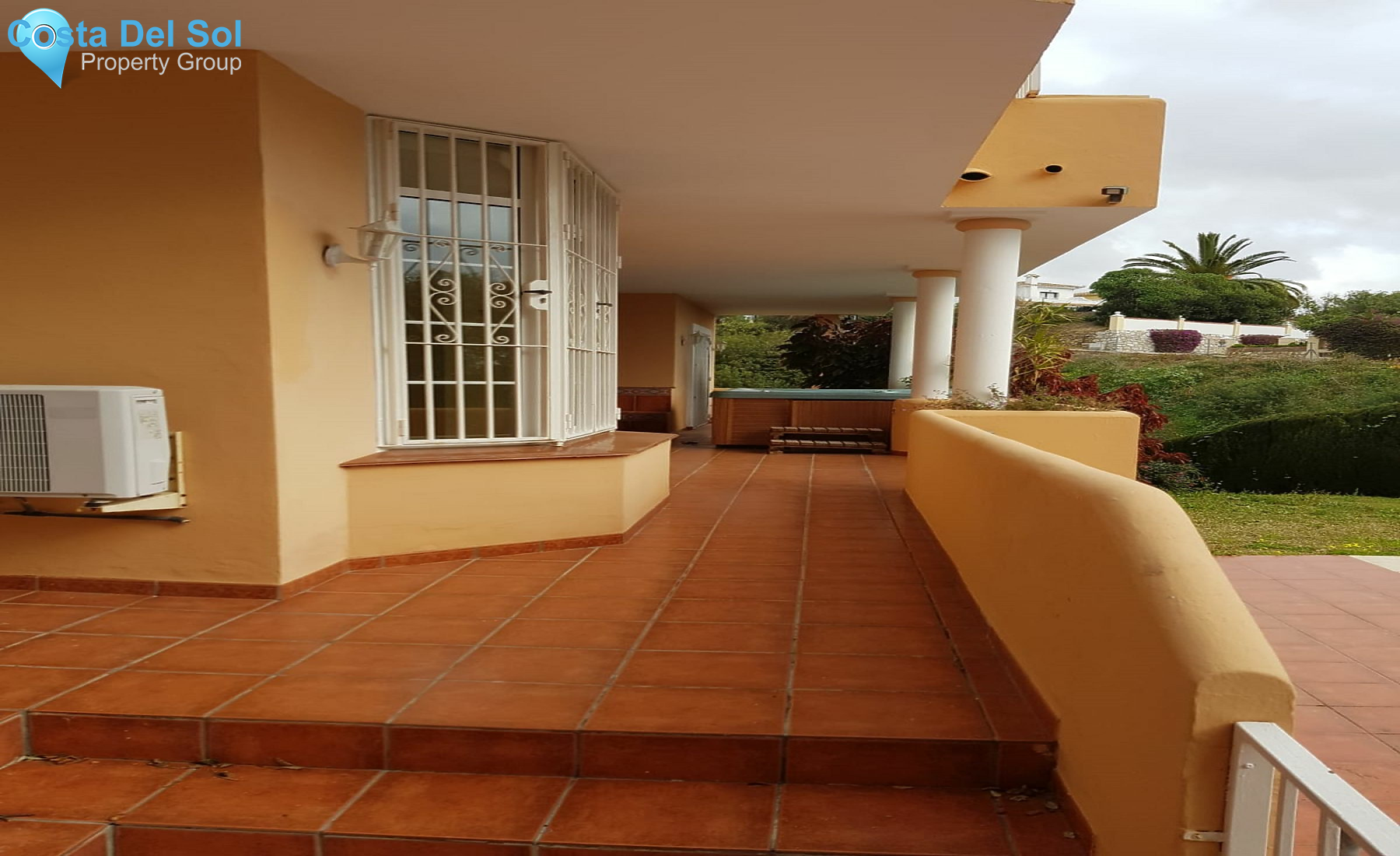 Detached Villa in Calahonda-1137105