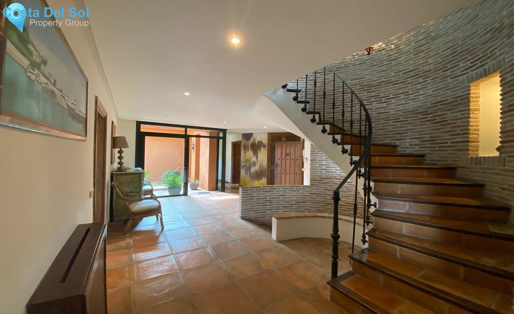 Detached Villa in Calahonda-1202027