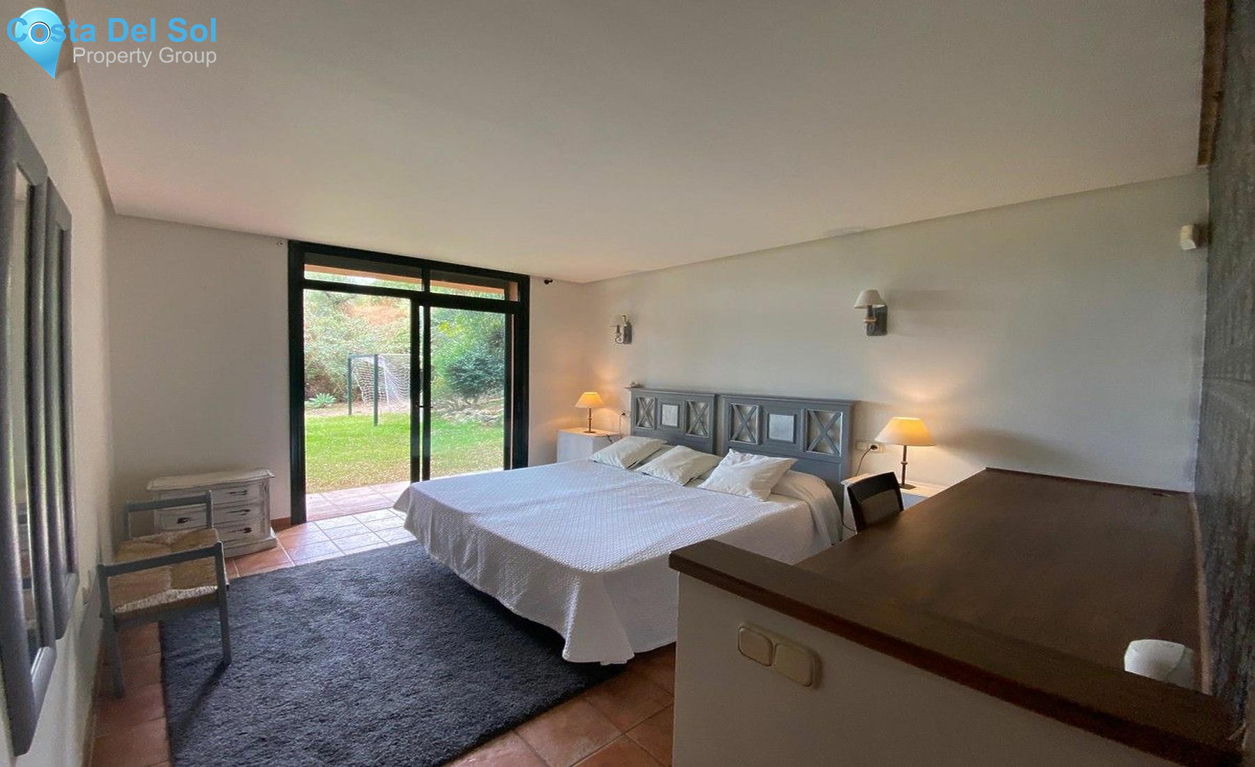 Detached Villa in Calahonda-1202034