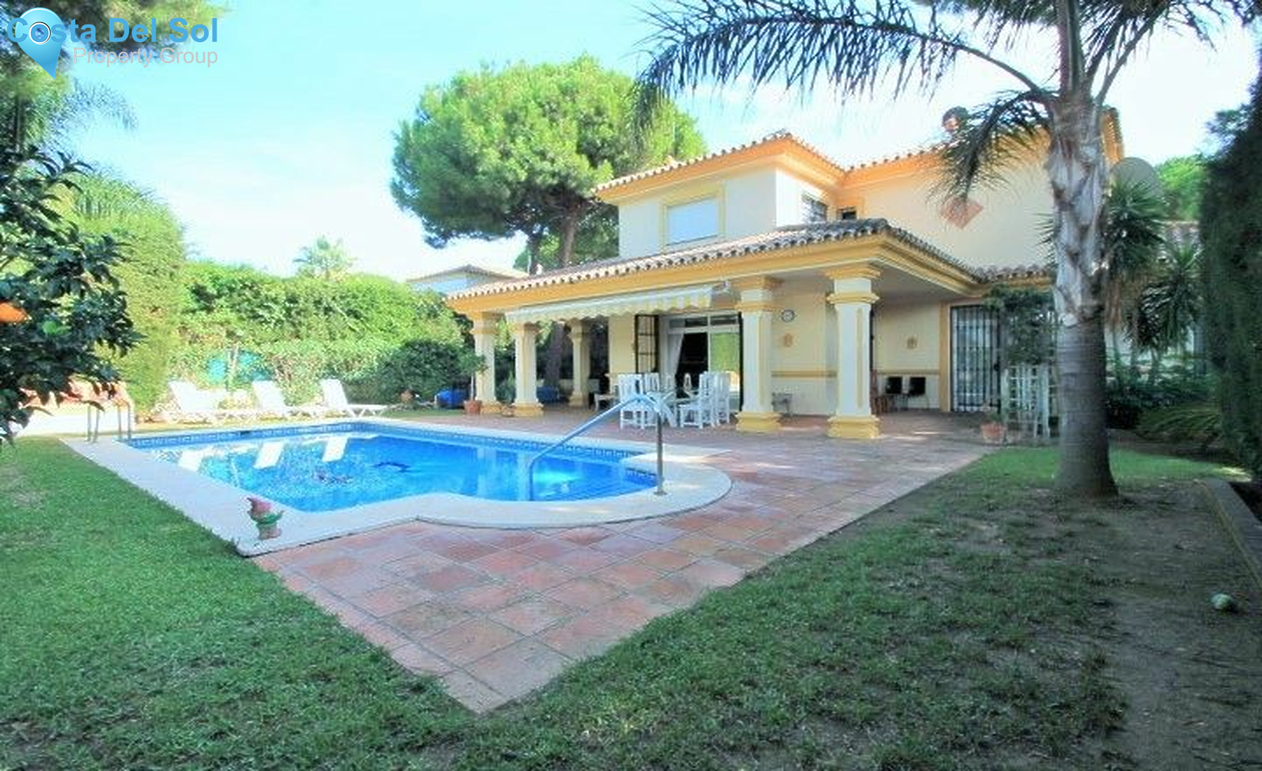 Detached Villa in Calahonda