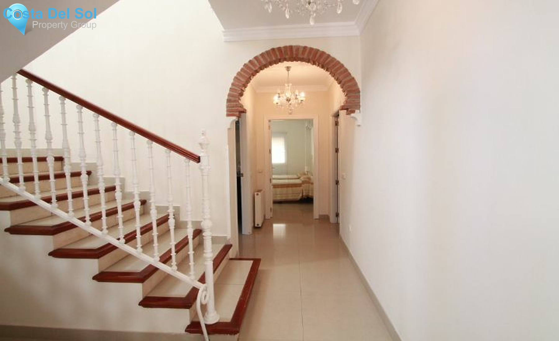 Detached Villa in Calahonda-1223074