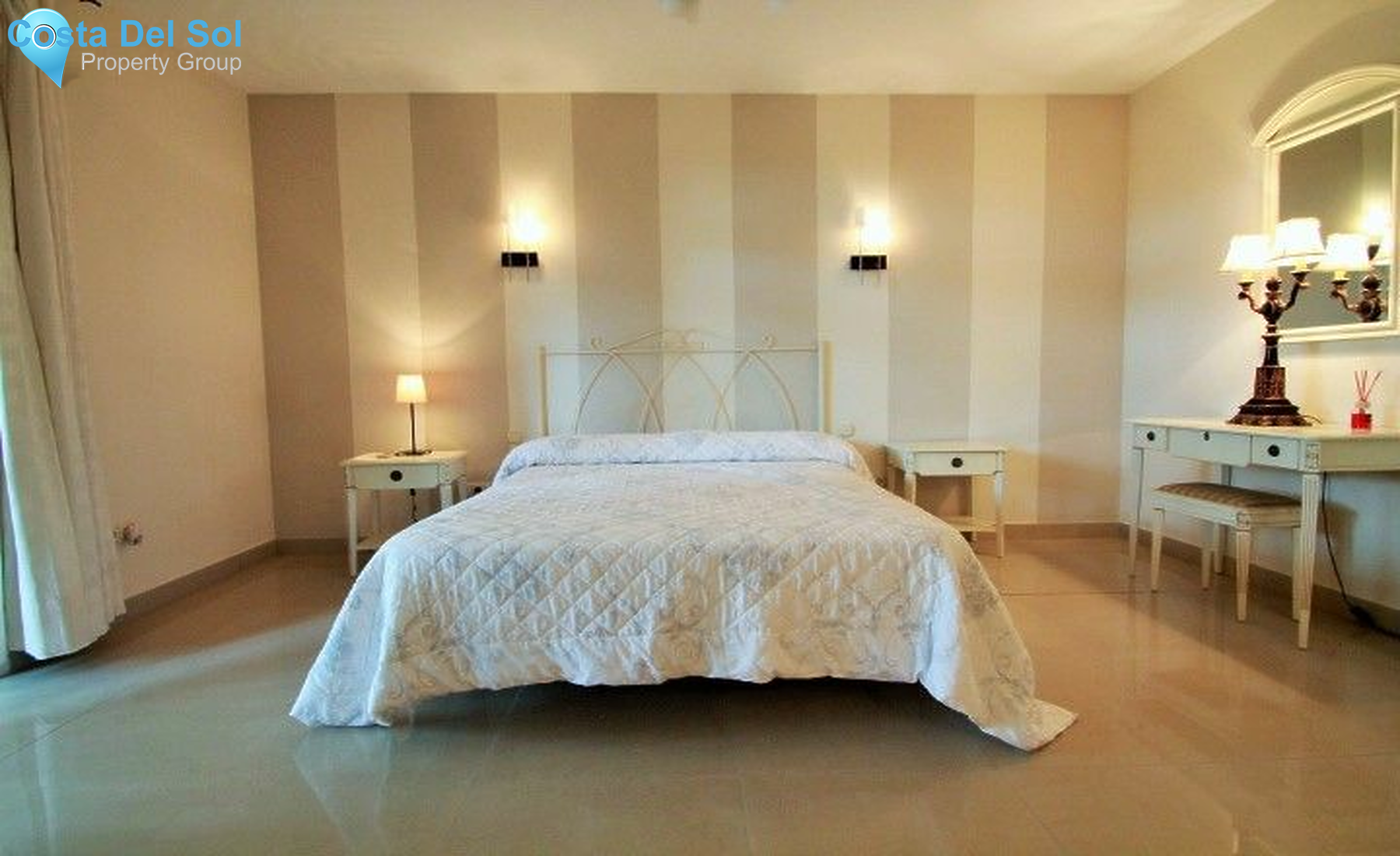 Detached Villa in Calahonda-1223068