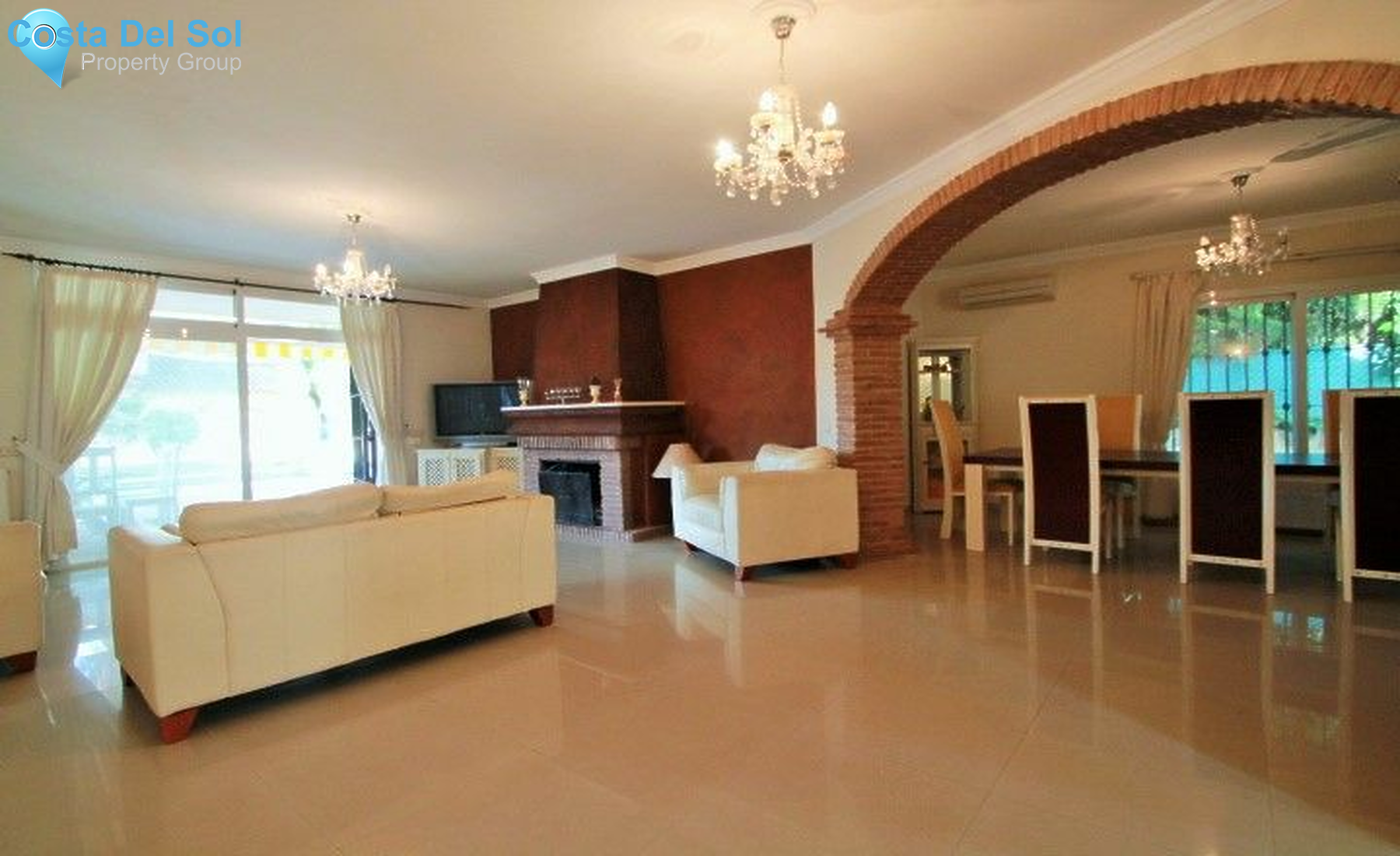 Detached Villa in Calahonda-1223070