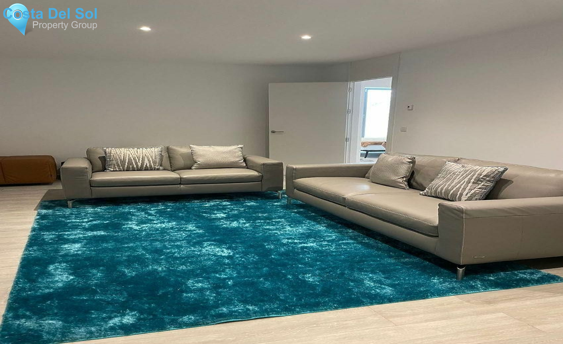 Detached Villa in Cancelada-1480302