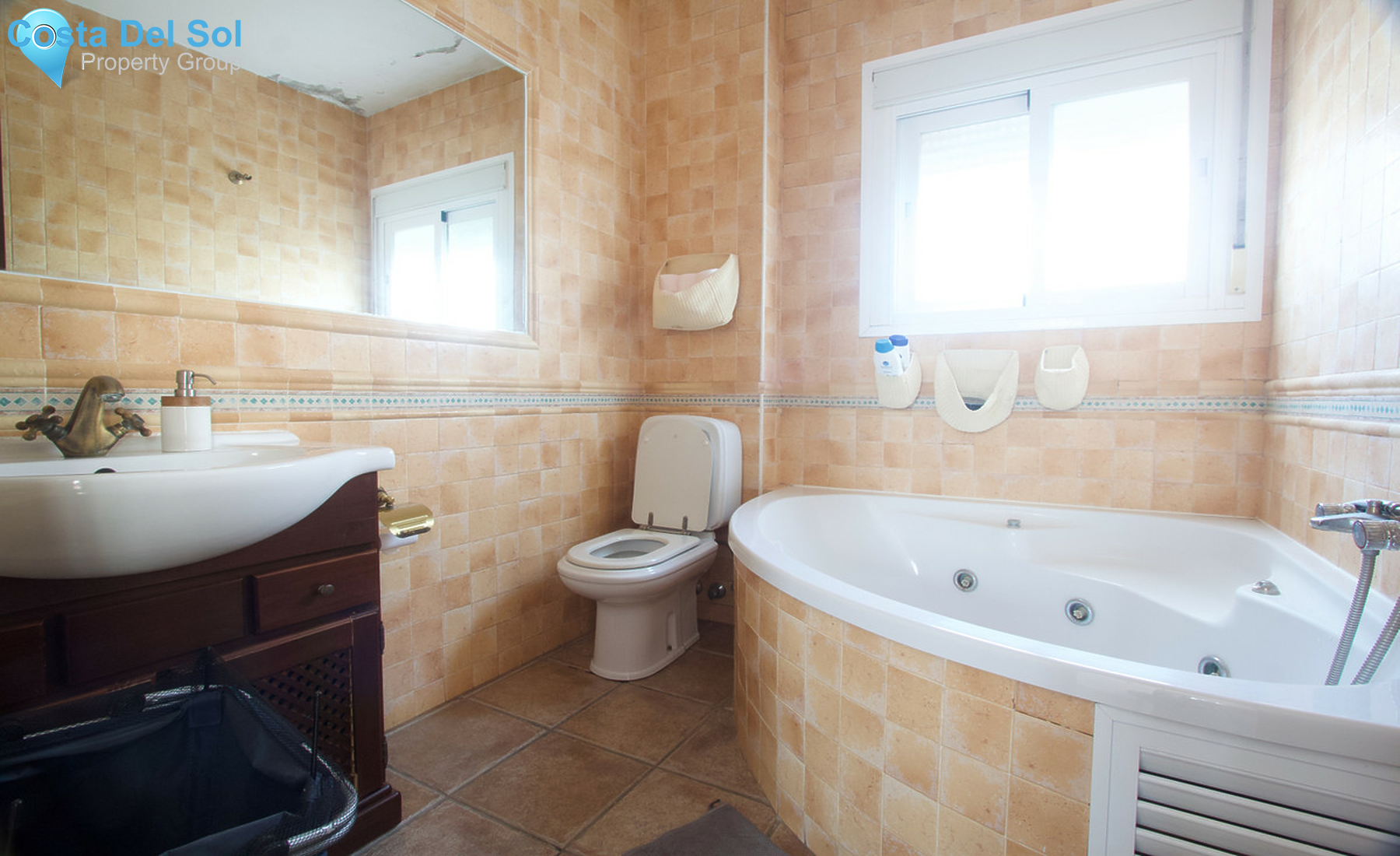 Detached Villa in Casares-699206