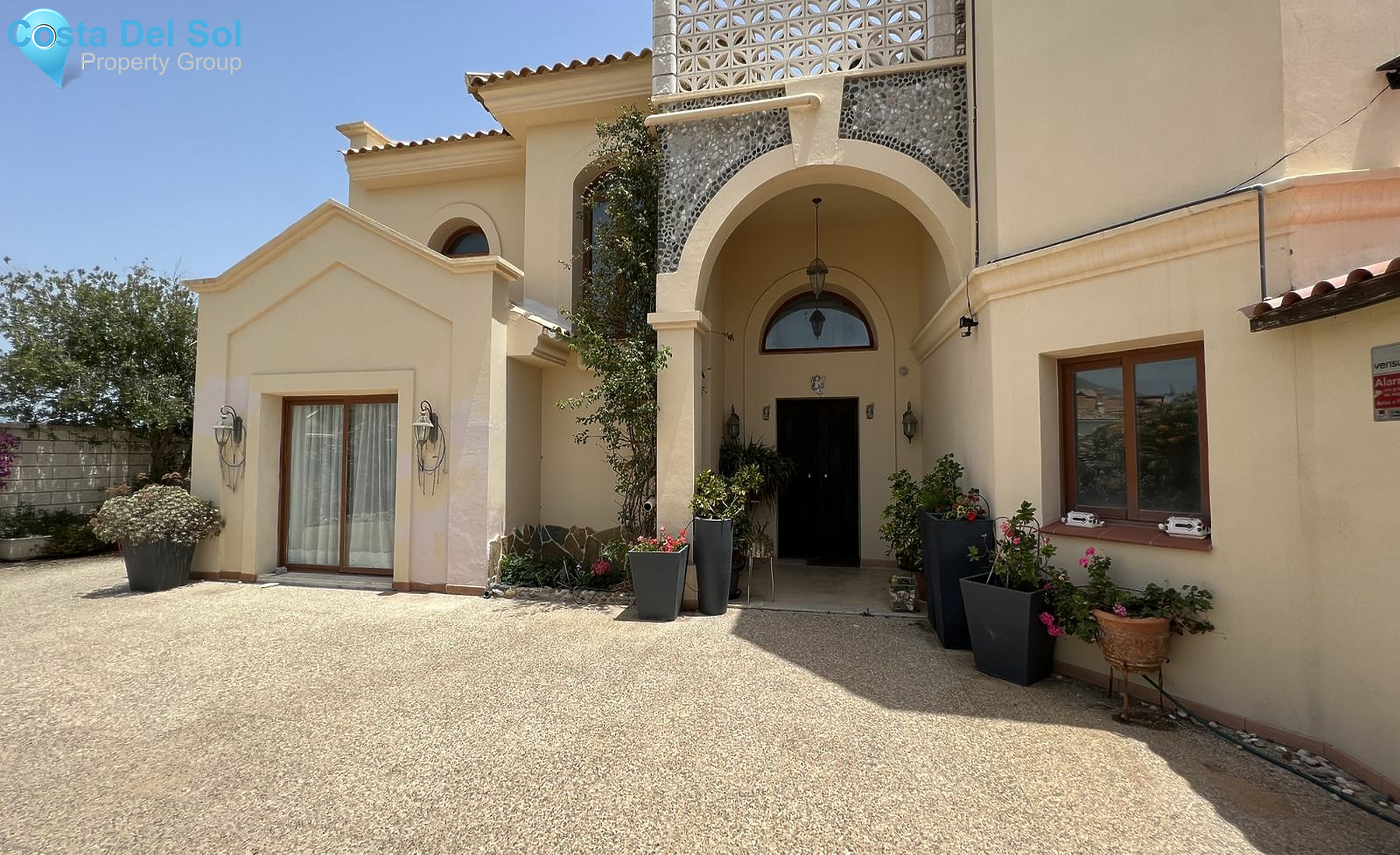 Detached Villa in Casares