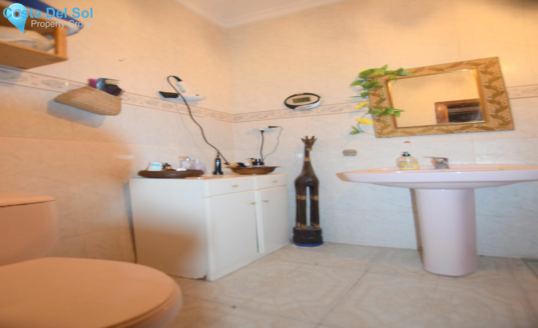 Detached Villa in Churriana-1232775