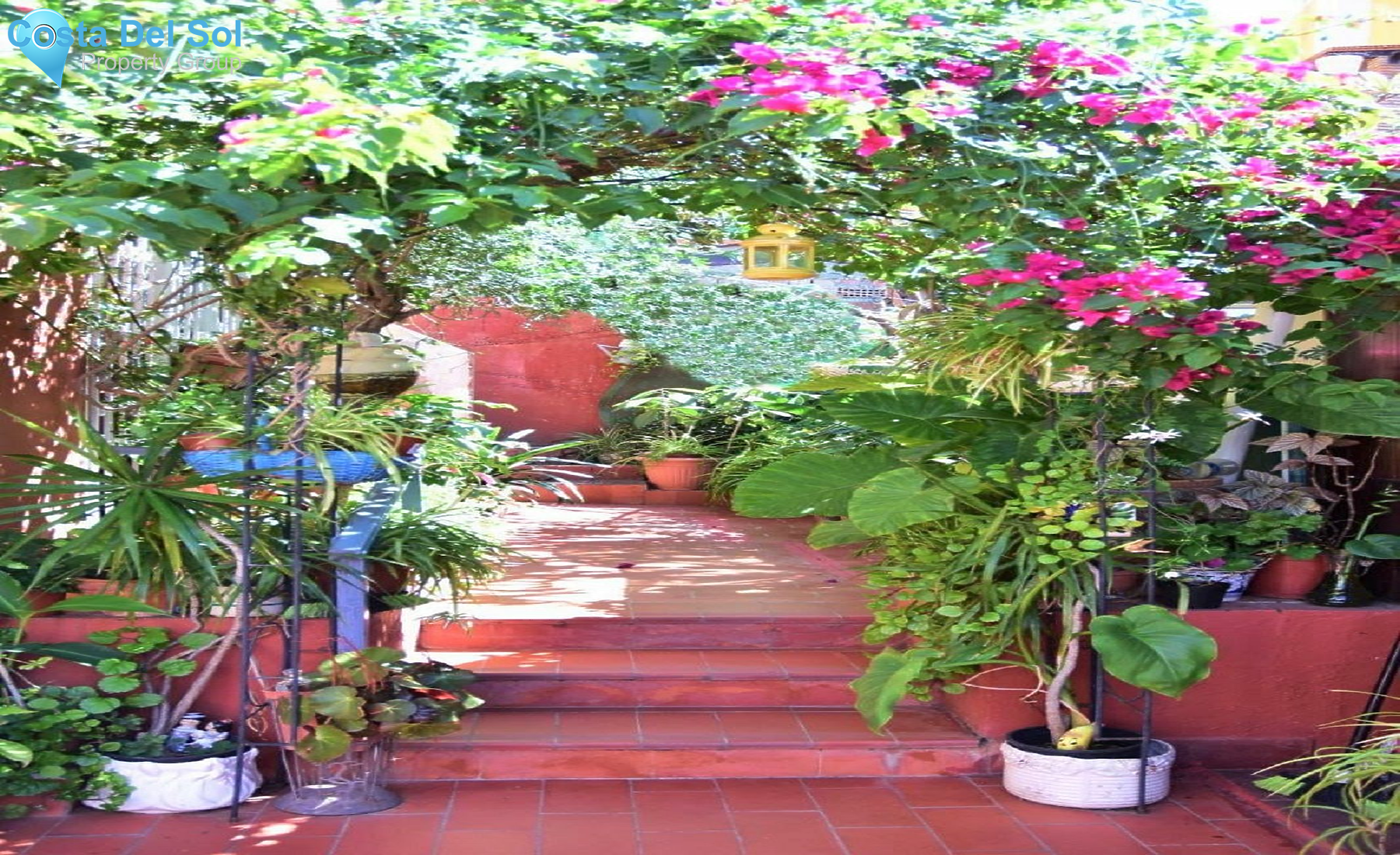 Detached Villa in Ciudad Jardín-1216160