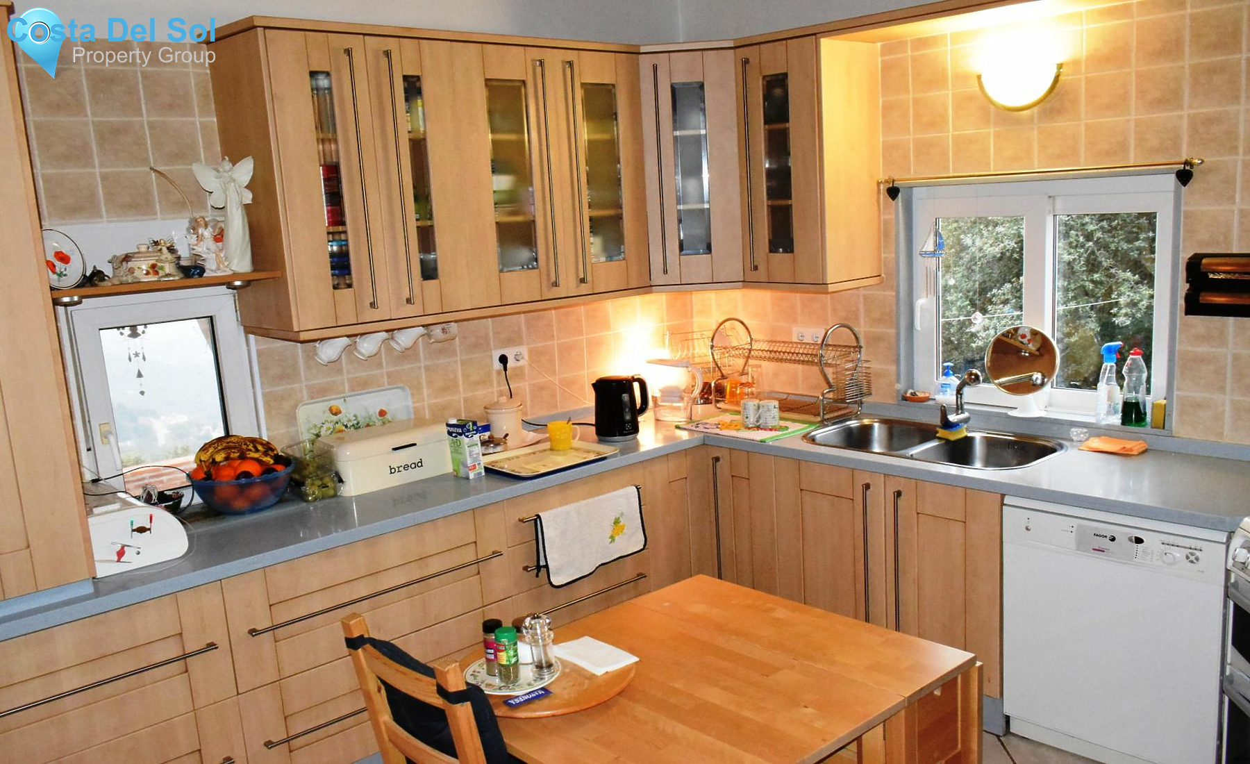 Detached Villa in Comares