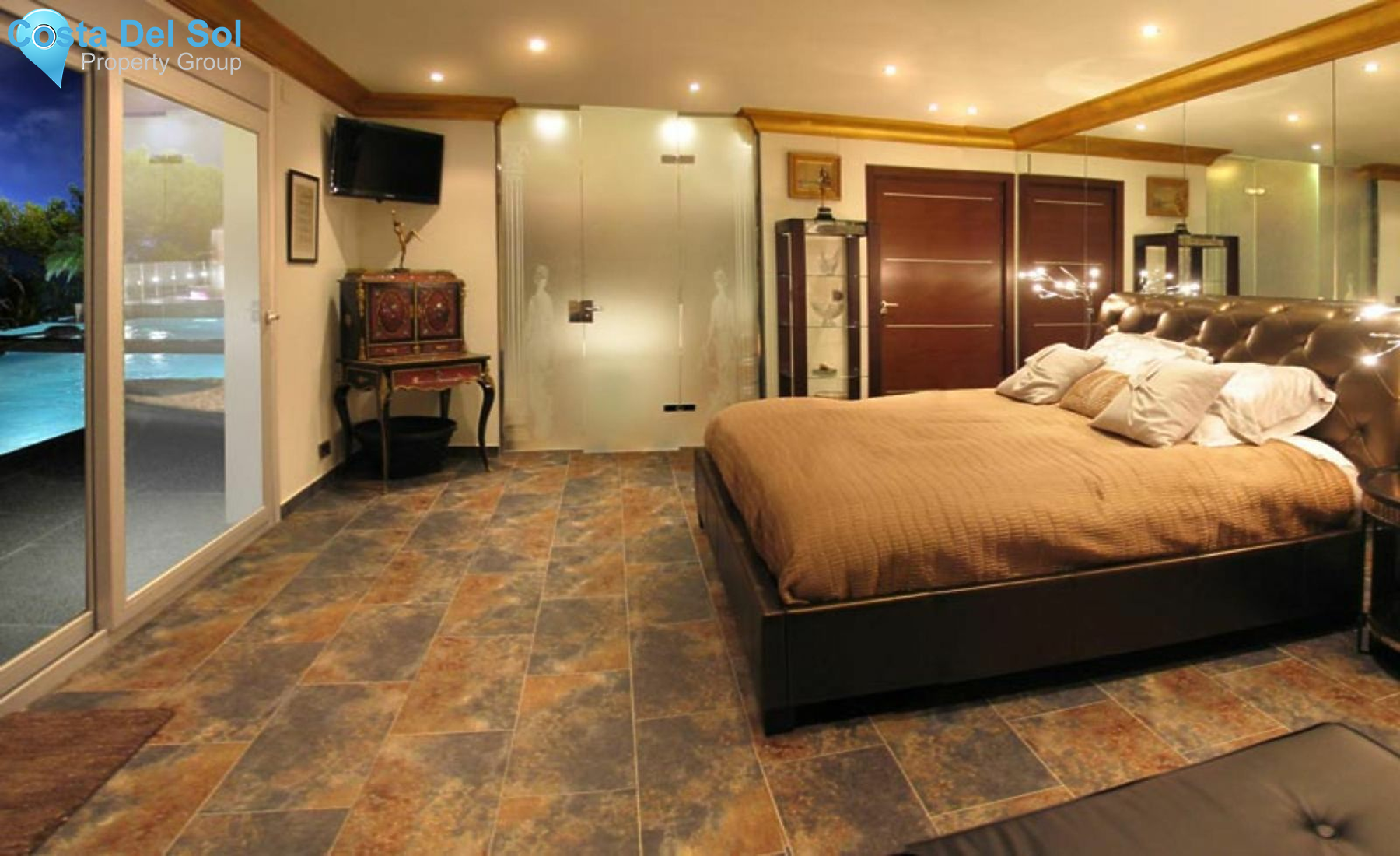 Detached Villa in El Chaparral-1394825