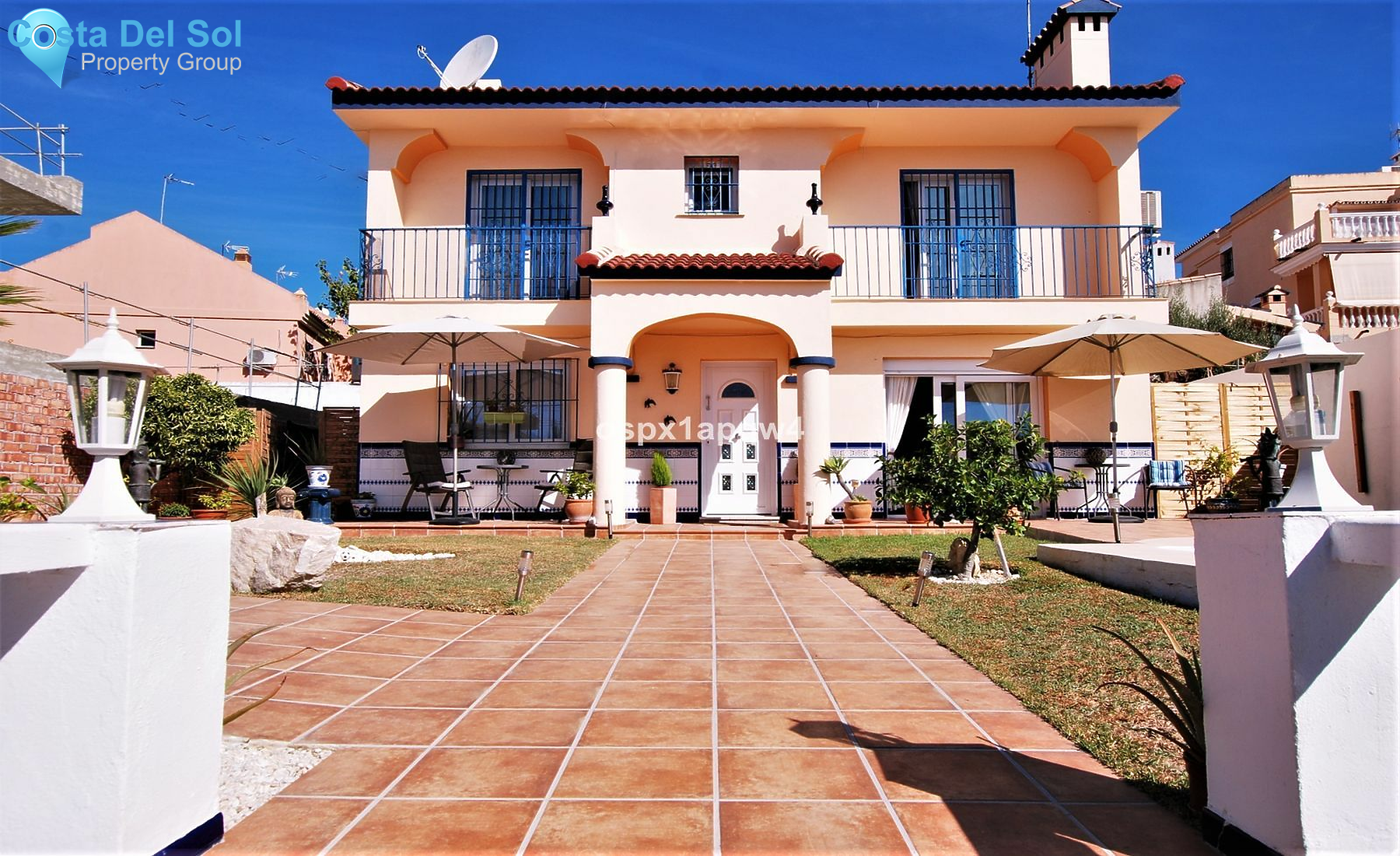 Detached Villa in El Coto