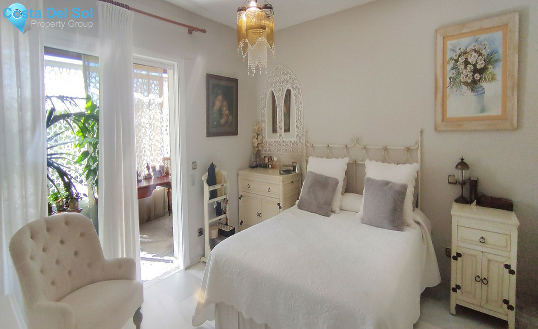 Detached Villa in El Paraiso-723684