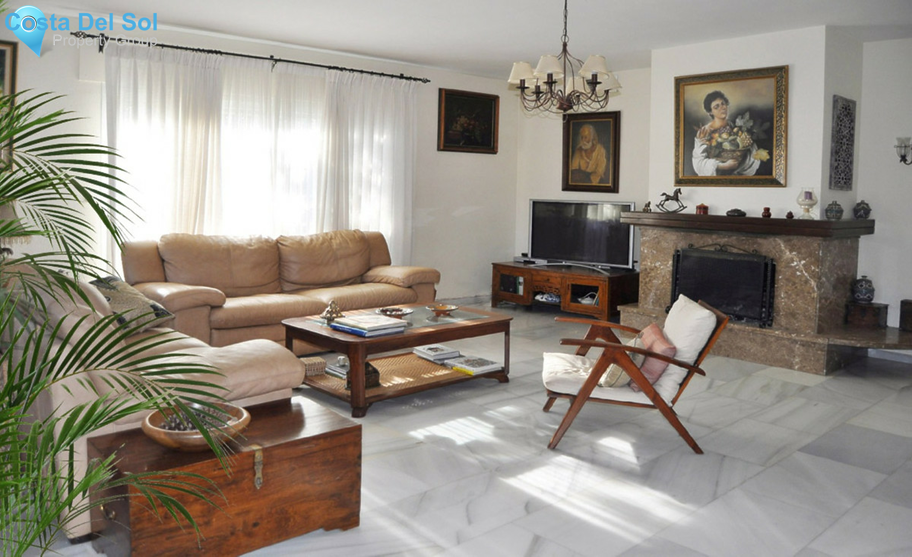 Detached Villa in El Paraiso-723676