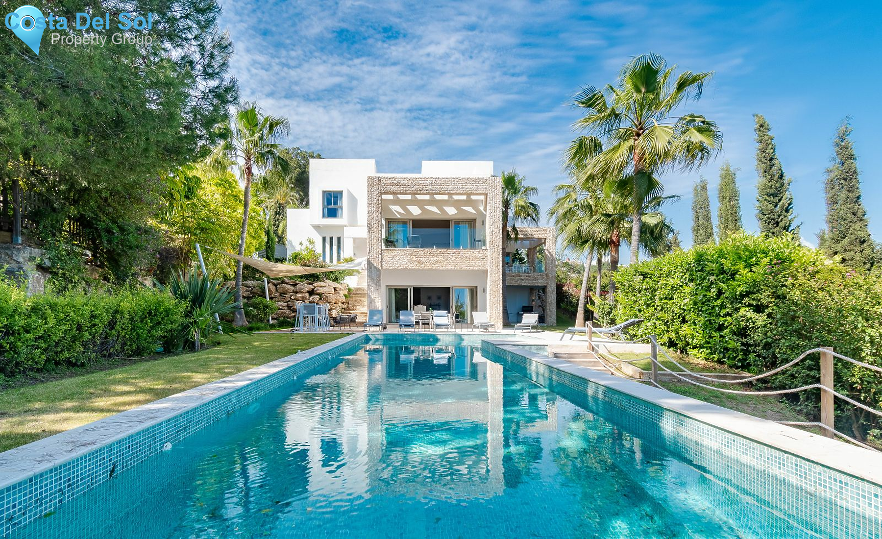 Detached Villa in El Paraiso-1138698