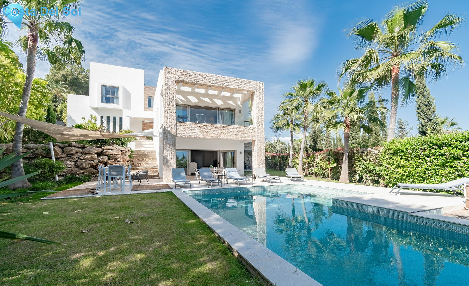 Detached Villa in El Paraiso-1138699