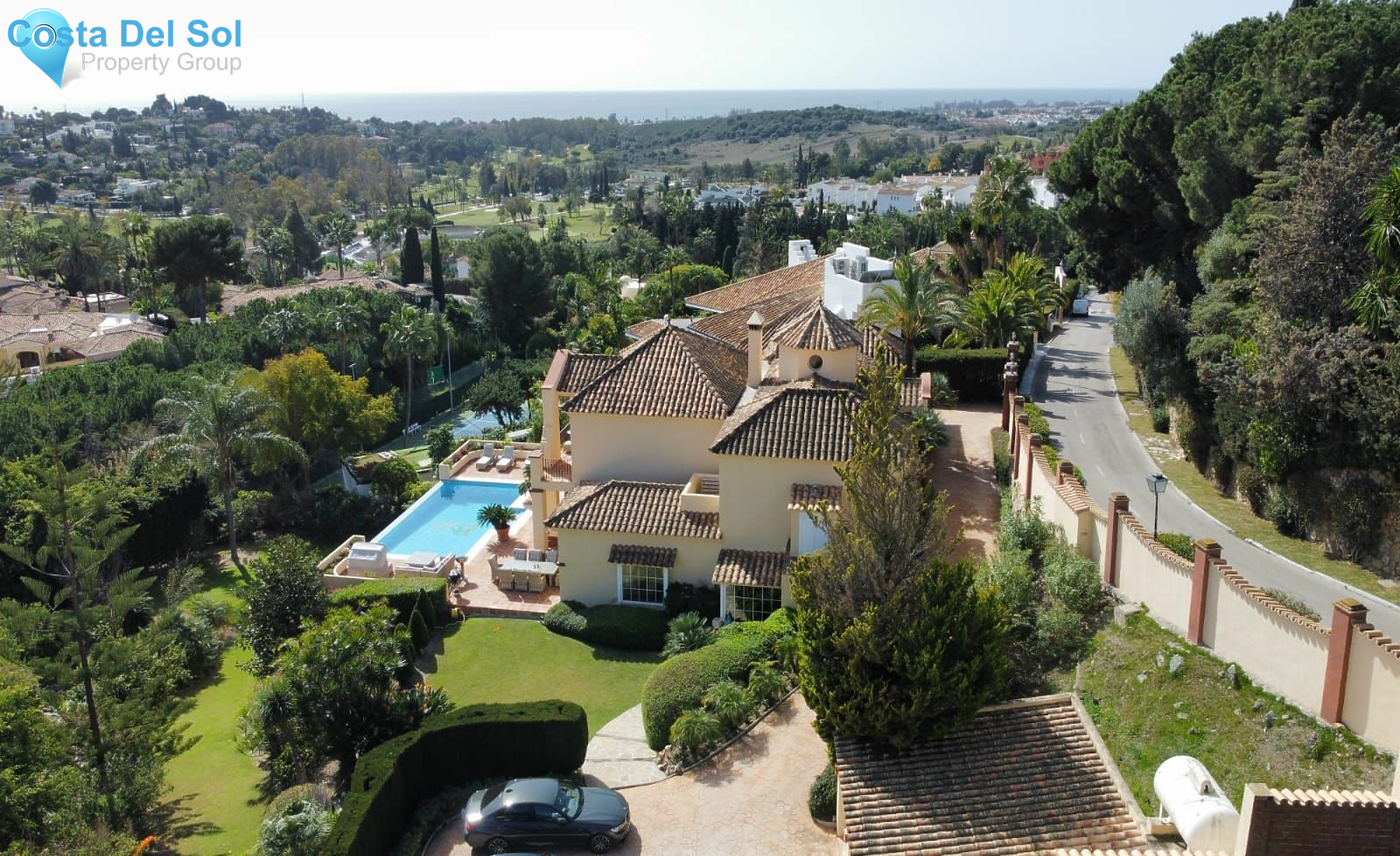 Detached Villa in El Paraiso-1141468