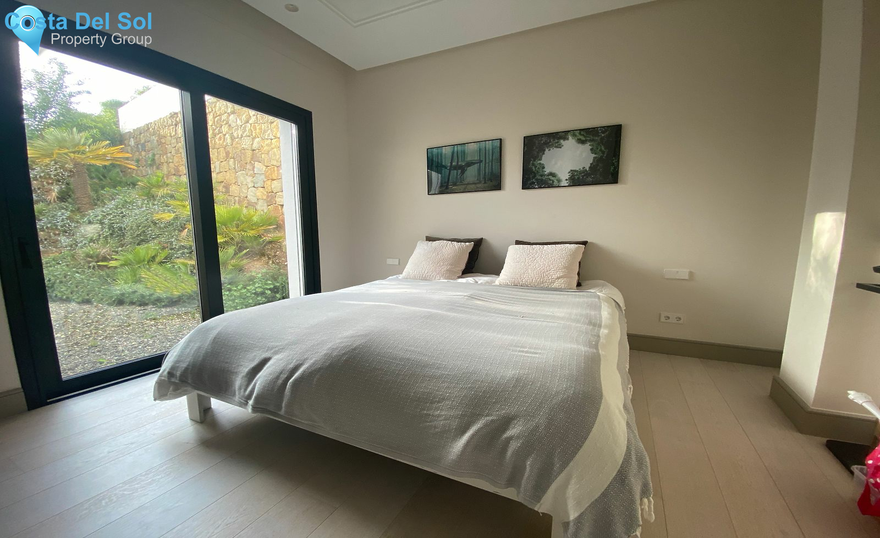 Detached Villa in El Paraiso-1161542