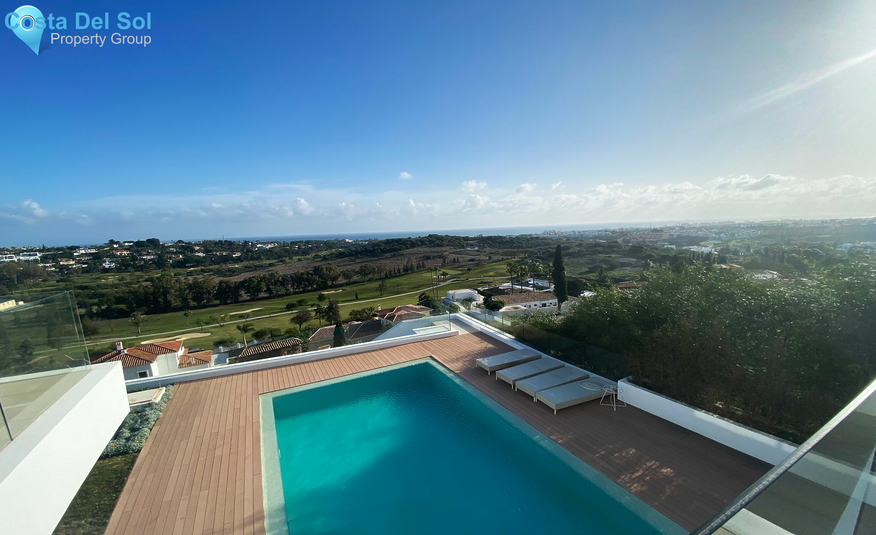 Detached Villa in El Paraiso-1161534