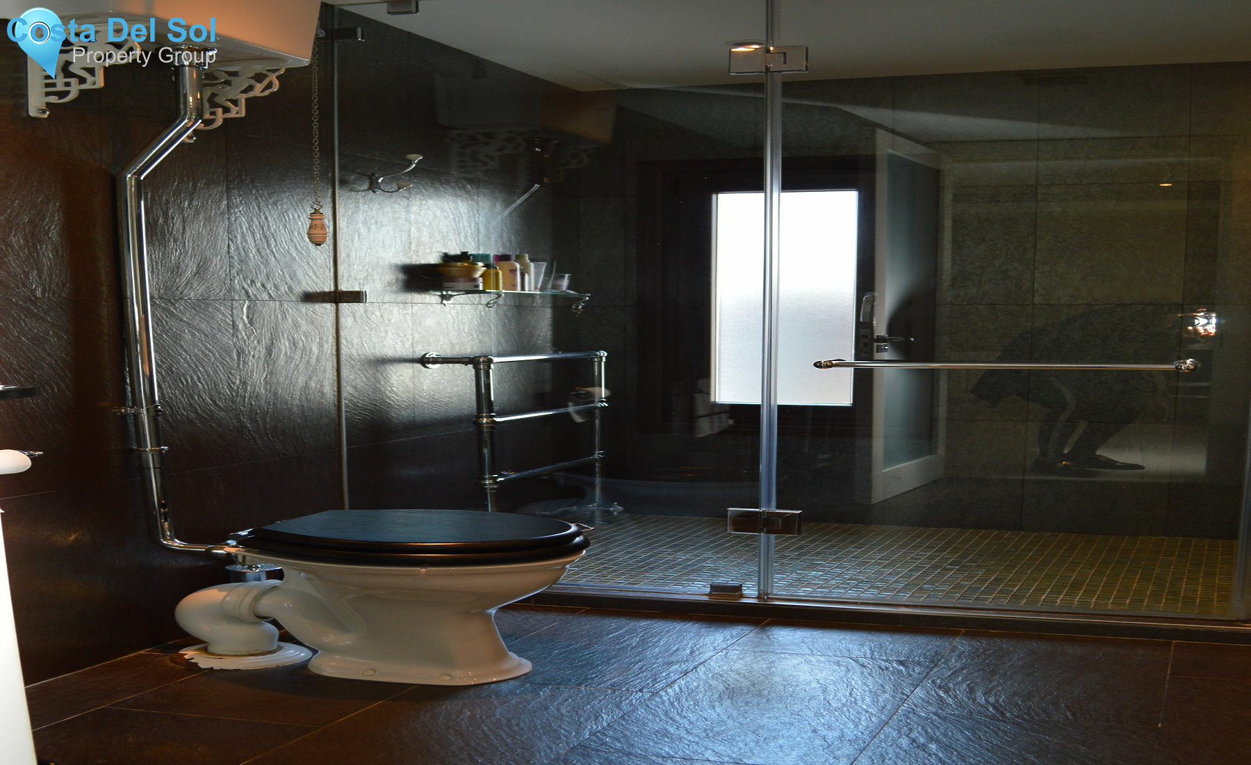 Detached Villa in El Paraiso-1186269